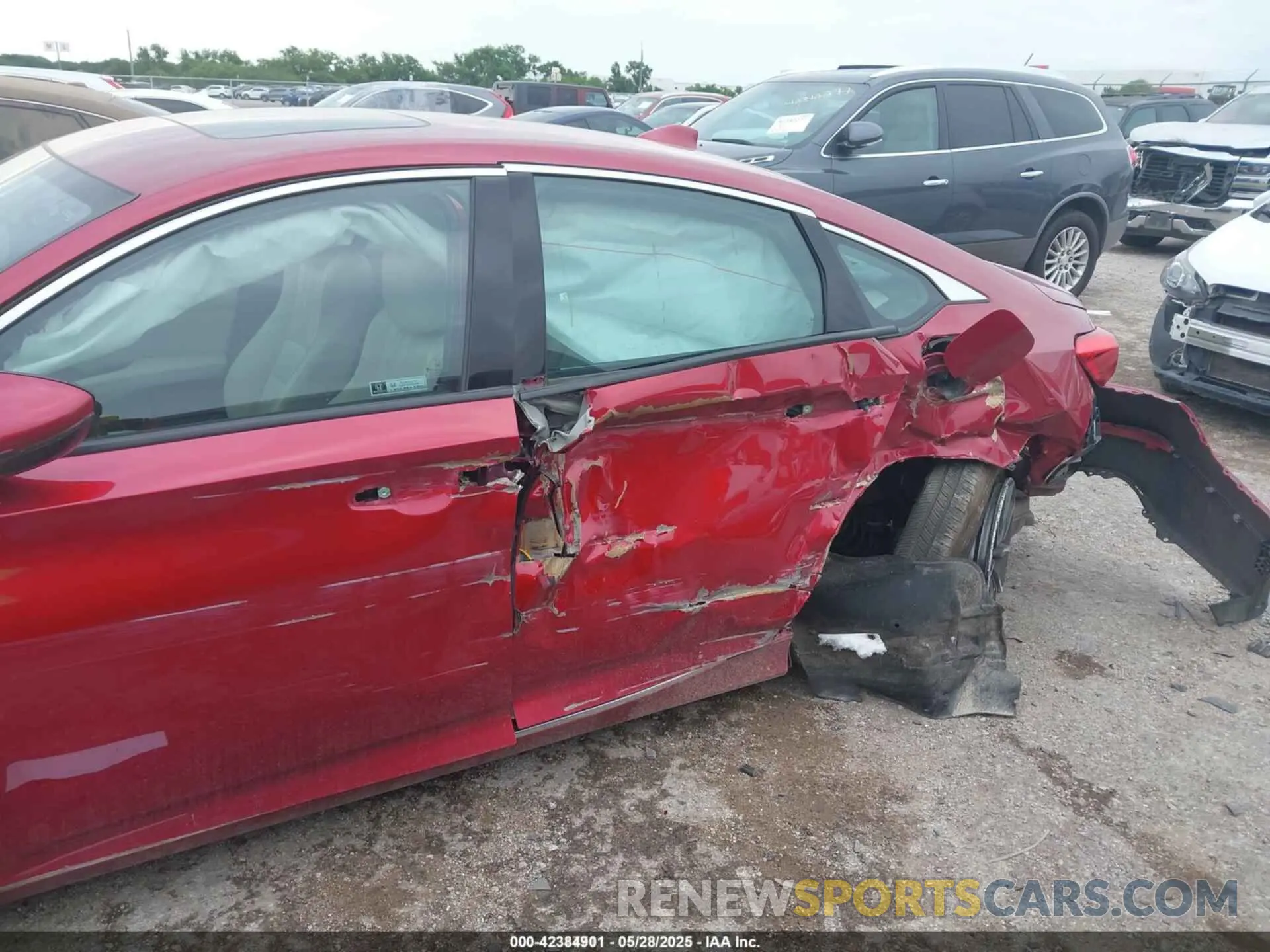 6 Photograph of a damaged car 1HGCV1F58MA100808 HONDA ACCORD 2021