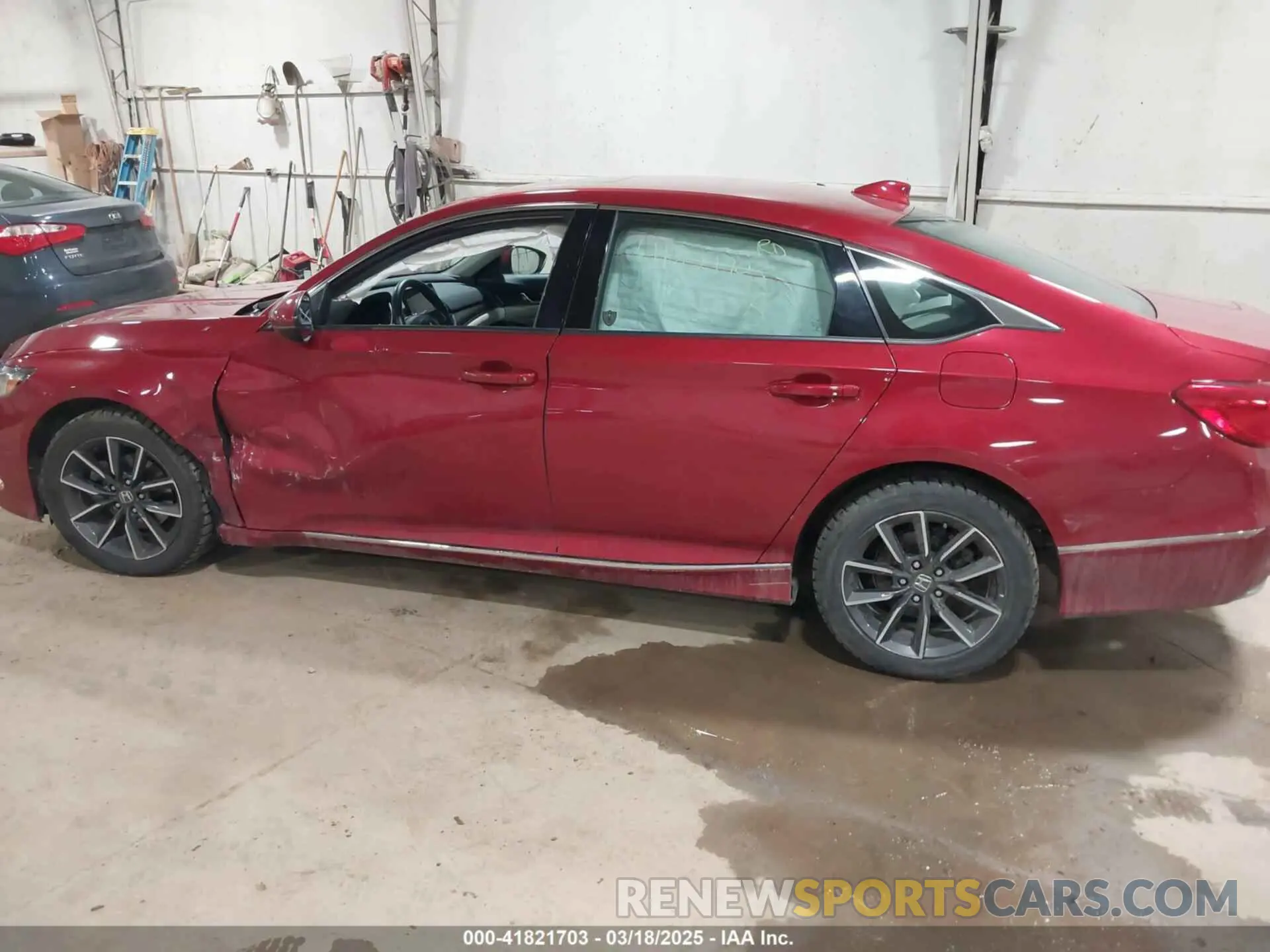 14 Photograph of a damaged car 1HGCV1F59MA000698 HONDA ACCORD 2021