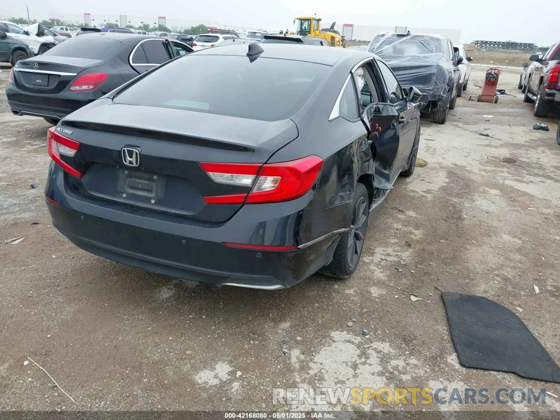 4 Photograph of a damaged car 1HGCV1F5XMA065883 HONDA ACCORD 2021
