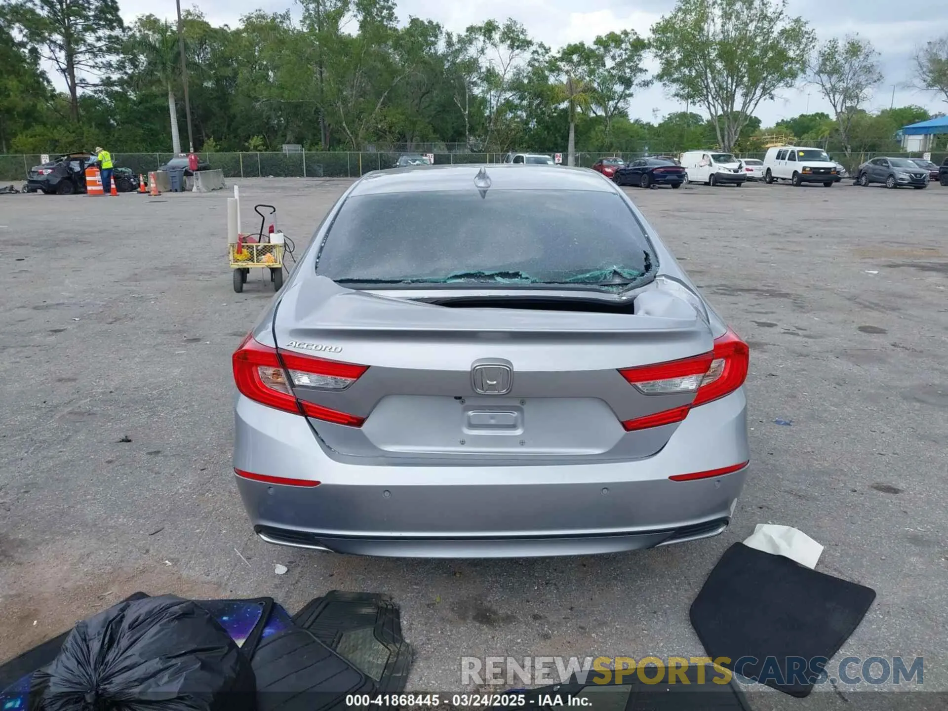 15 Photograph of a damaged car 1HGCV1F5XMA085938 HONDA ACCORD 2021