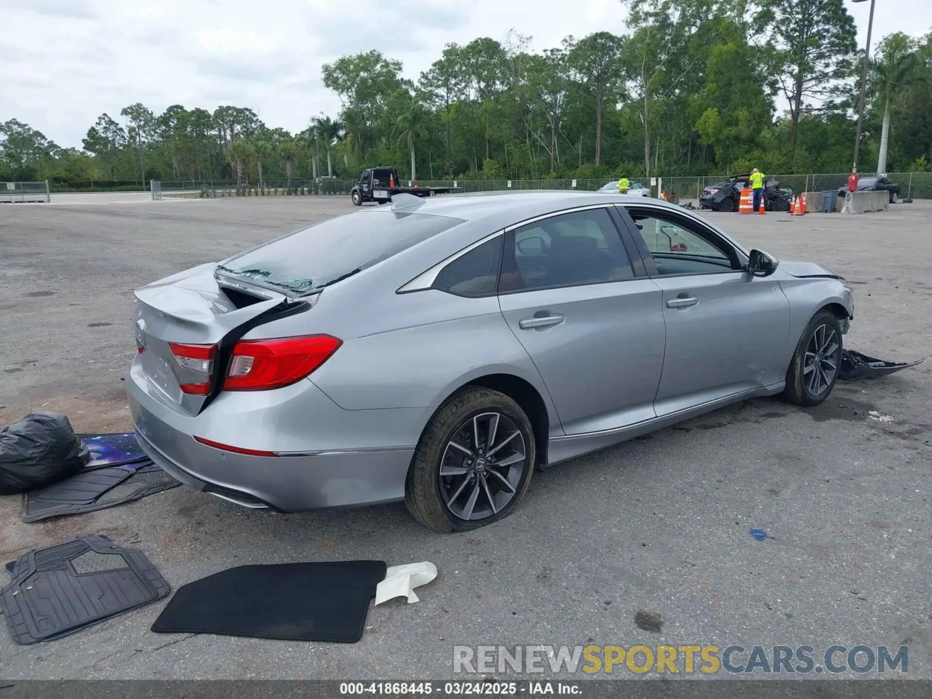 4 Photograph of a damaged car 1HGCV1F5XMA085938 HONDA ACCORD 2021