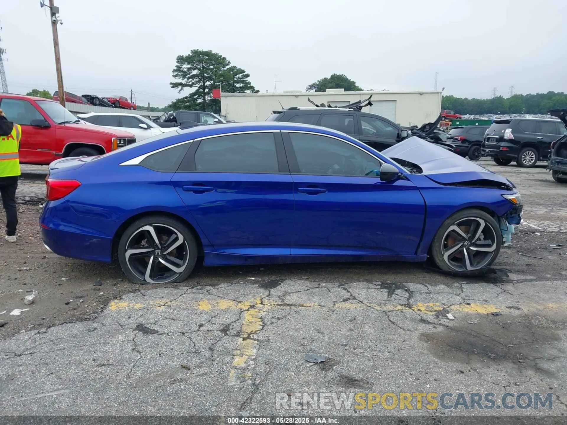 12 Photograph of a damaged car 1HGCV2F30MA032864 HONDA ACCORD 2021