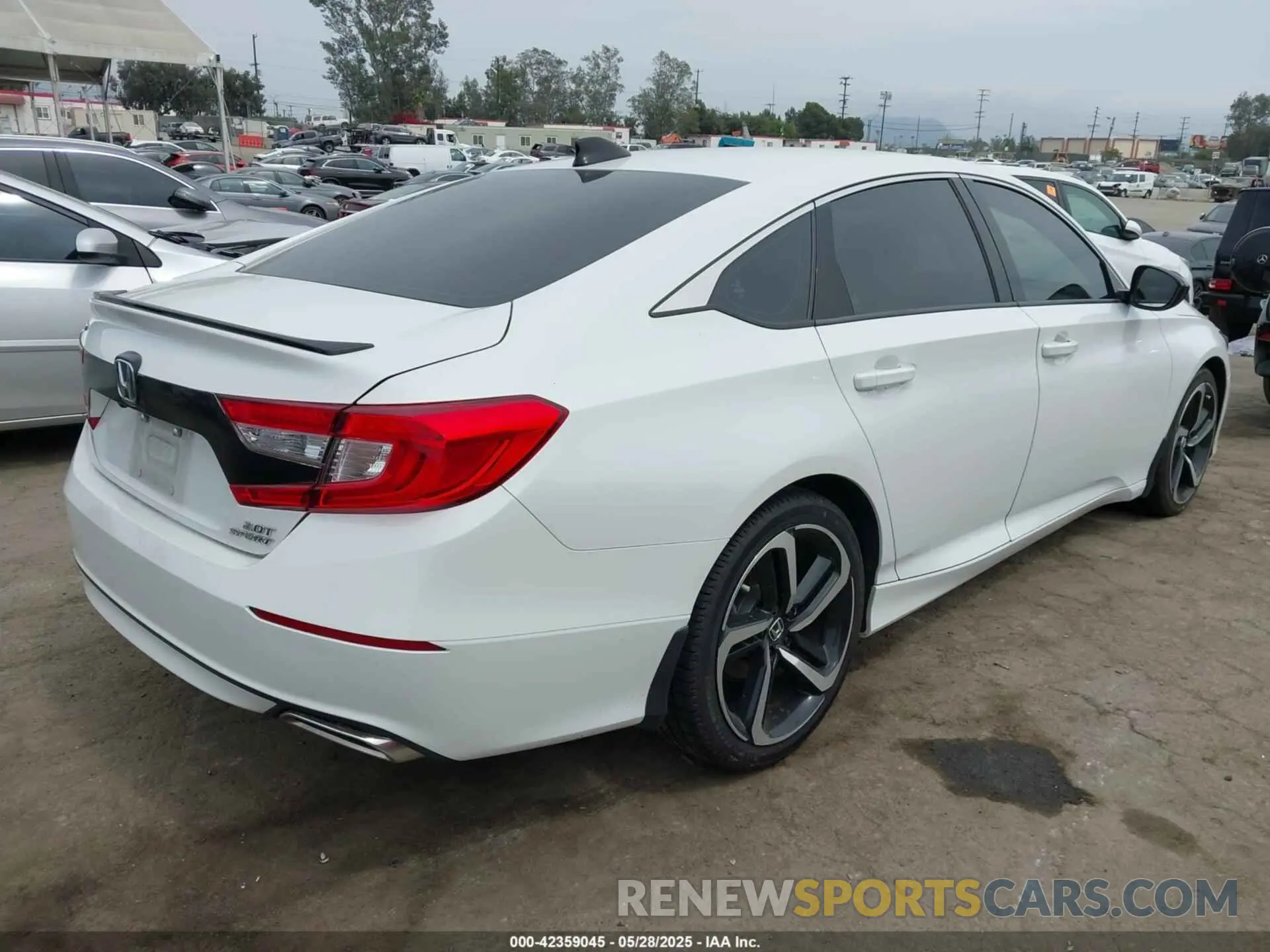 4 Photograph of a damaged car 1HGCV2F32MA007691 HONDA ACCORD 2021