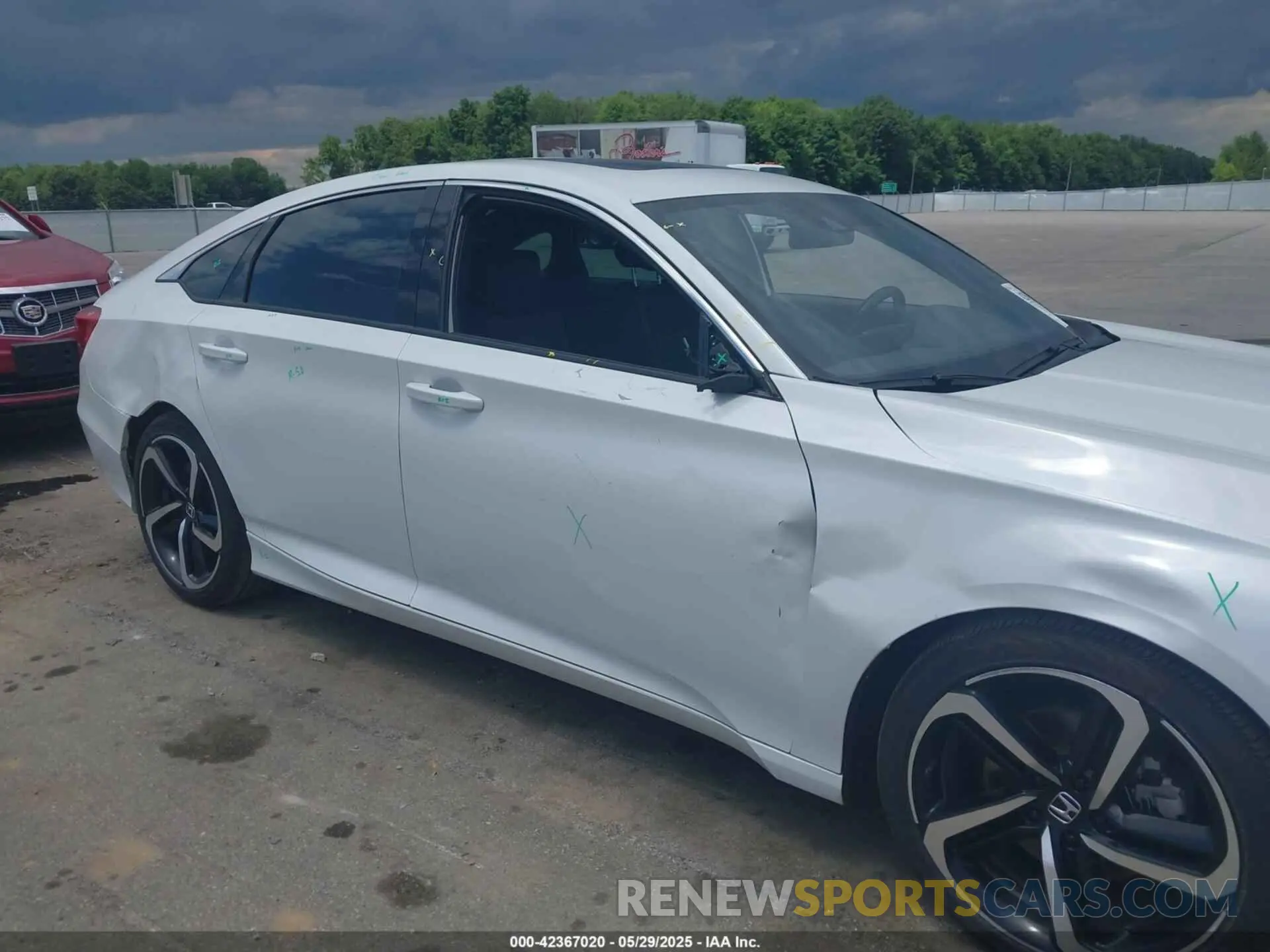 6 Photograph of a damaged car 1HGCV2F35MA005482 HONDA ACCORD 2021