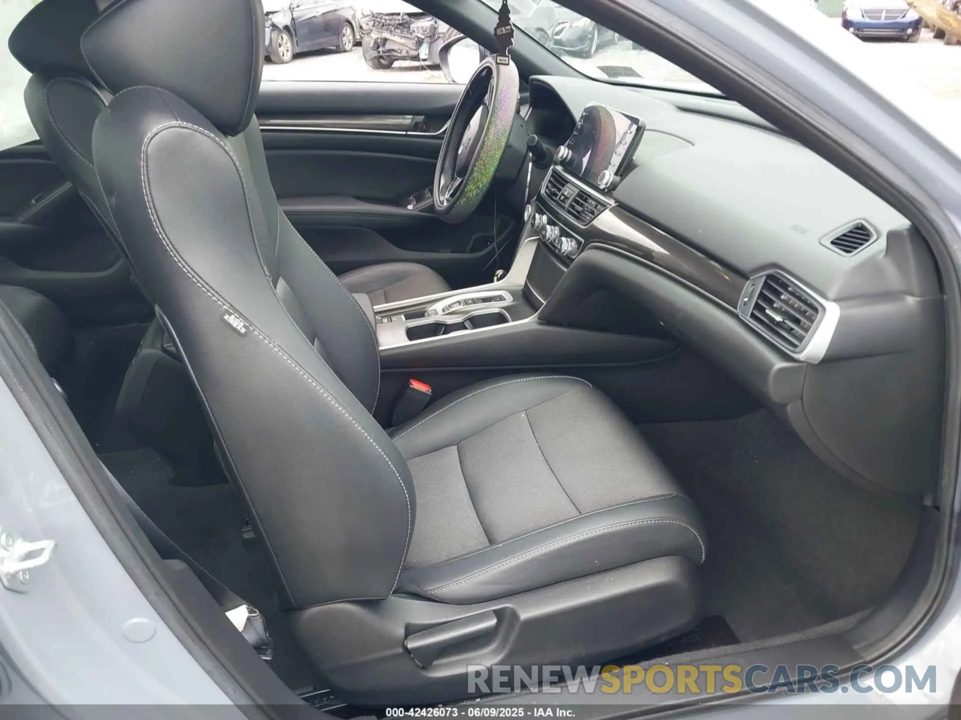 5 Photograph of a damaged car 1HGCV2F35MA013078 HONDA ACCORD 2021