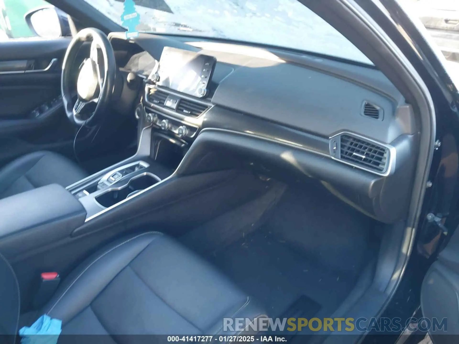 5 Photograph of a damaged car 1HGCV2F35MA031452 HONDA ACCORD 2021