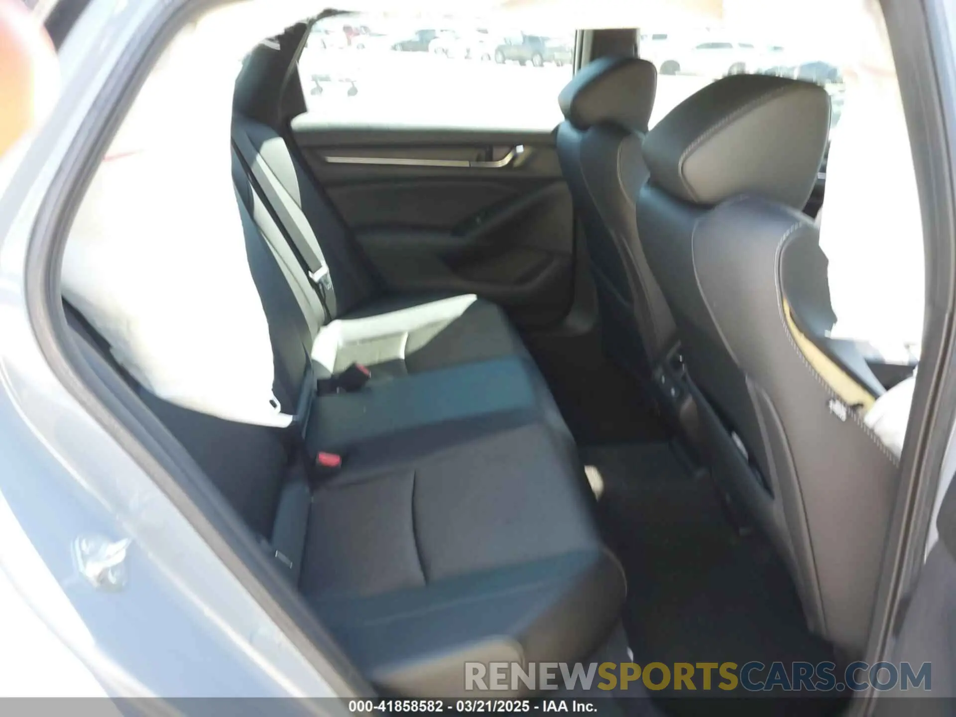 8 Photograph of a damaged car 1HGCV2F37MA016225 HONDA ACCORD 2021