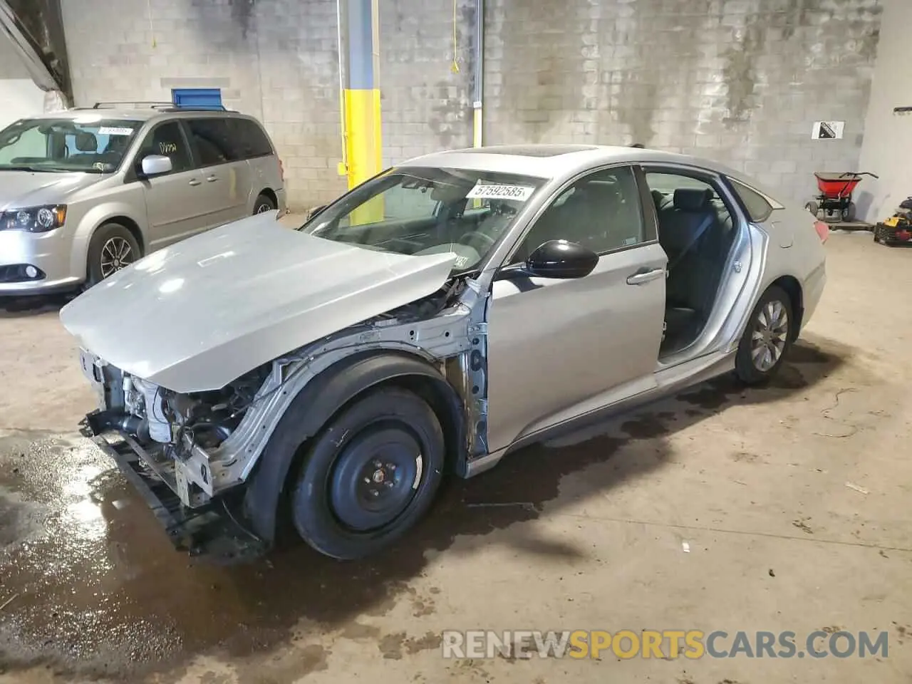 1 Photograph of a damaged car 1HGCV2F37MA028584 HONDA ACCORD 2021