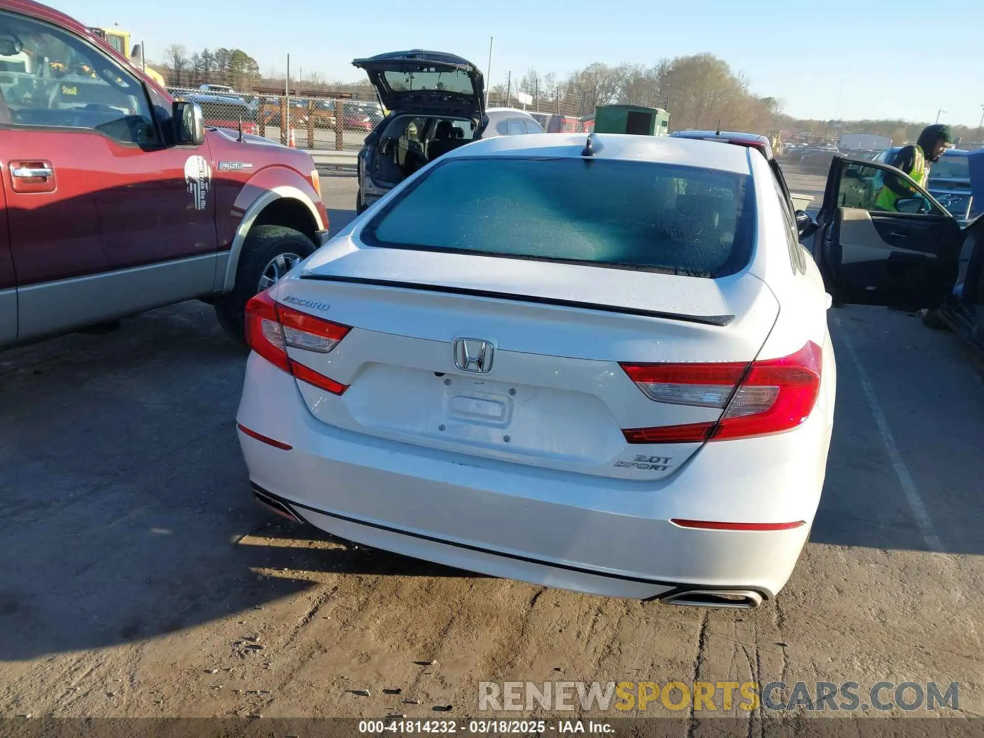 15 Photograph of a damaged car 1HGCV2F37MA031890 HONDA ACCORD 2021