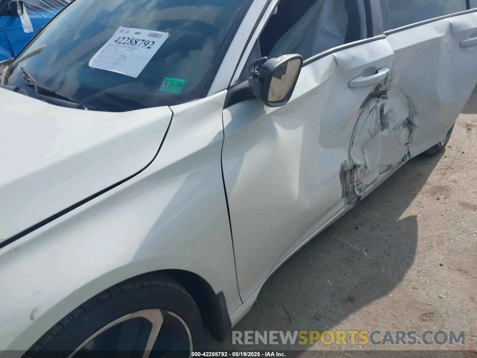 6 Photograph of a damaged car 1HGCV2F38MA000602 HONDA ACCORD 2021