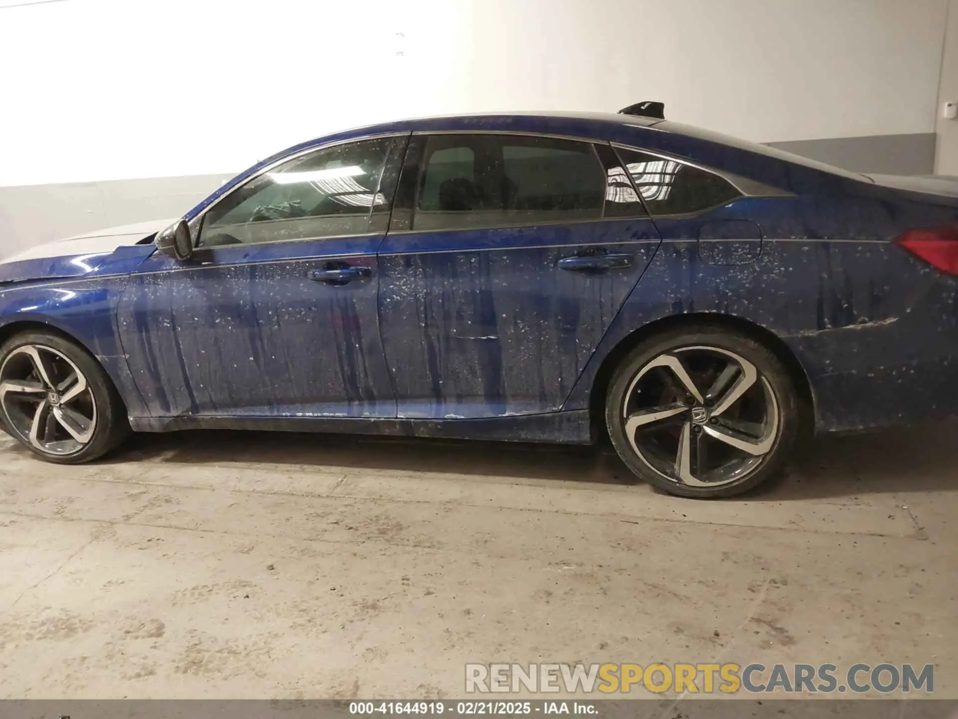 15 Photograph of a damaged car 1HGCV2F38MA002138 HONDA ACCORD 2021