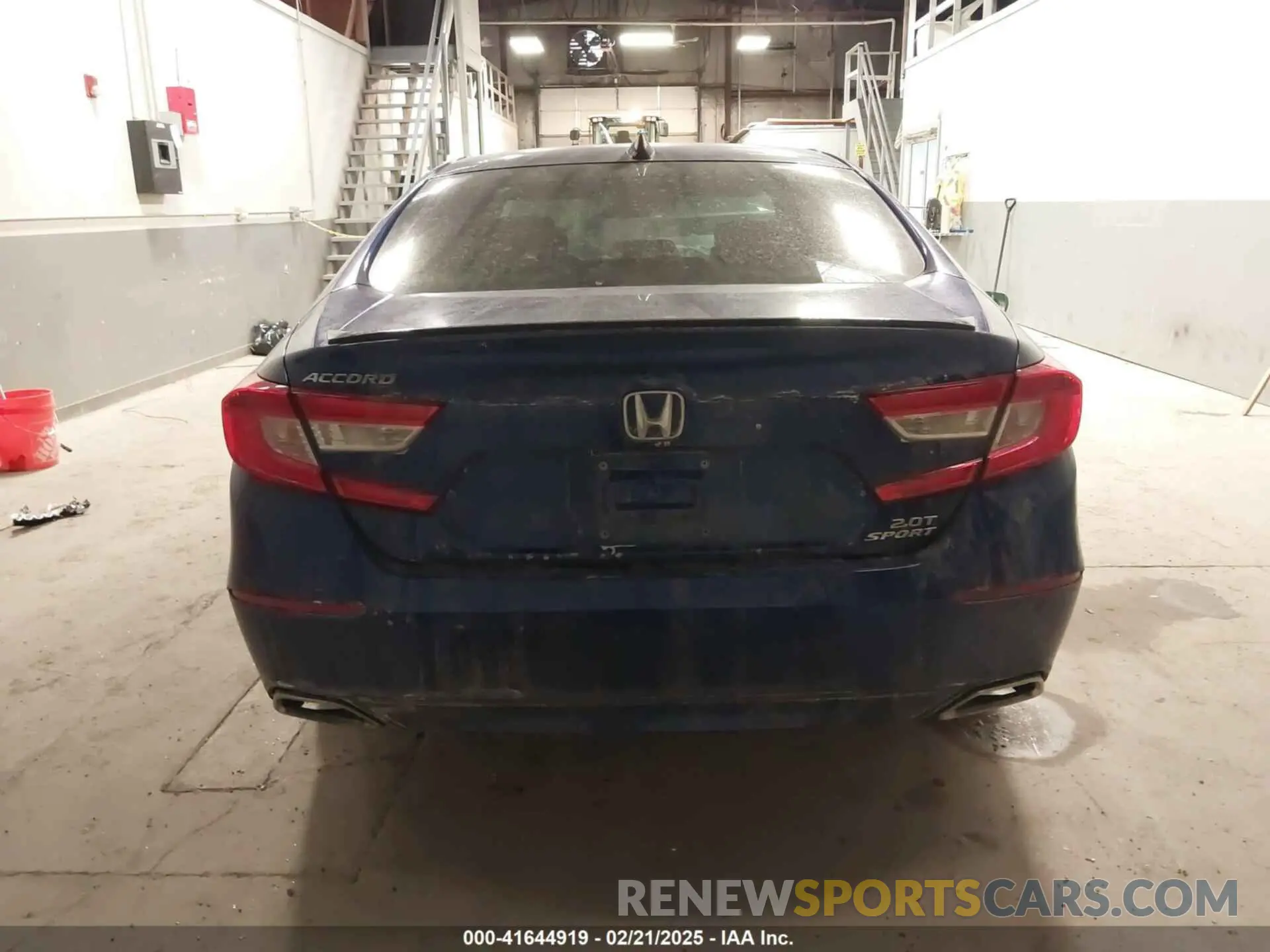 17 Photograph of a damaged car 1HGCV2F38MA002138 HONDA ACCORD 2021