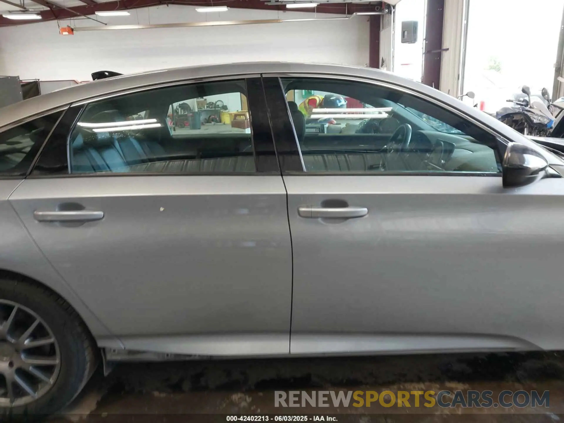 14 Photograph of a damaged car 1HGCV2F38MA015147 HONDA ACCORD 2021