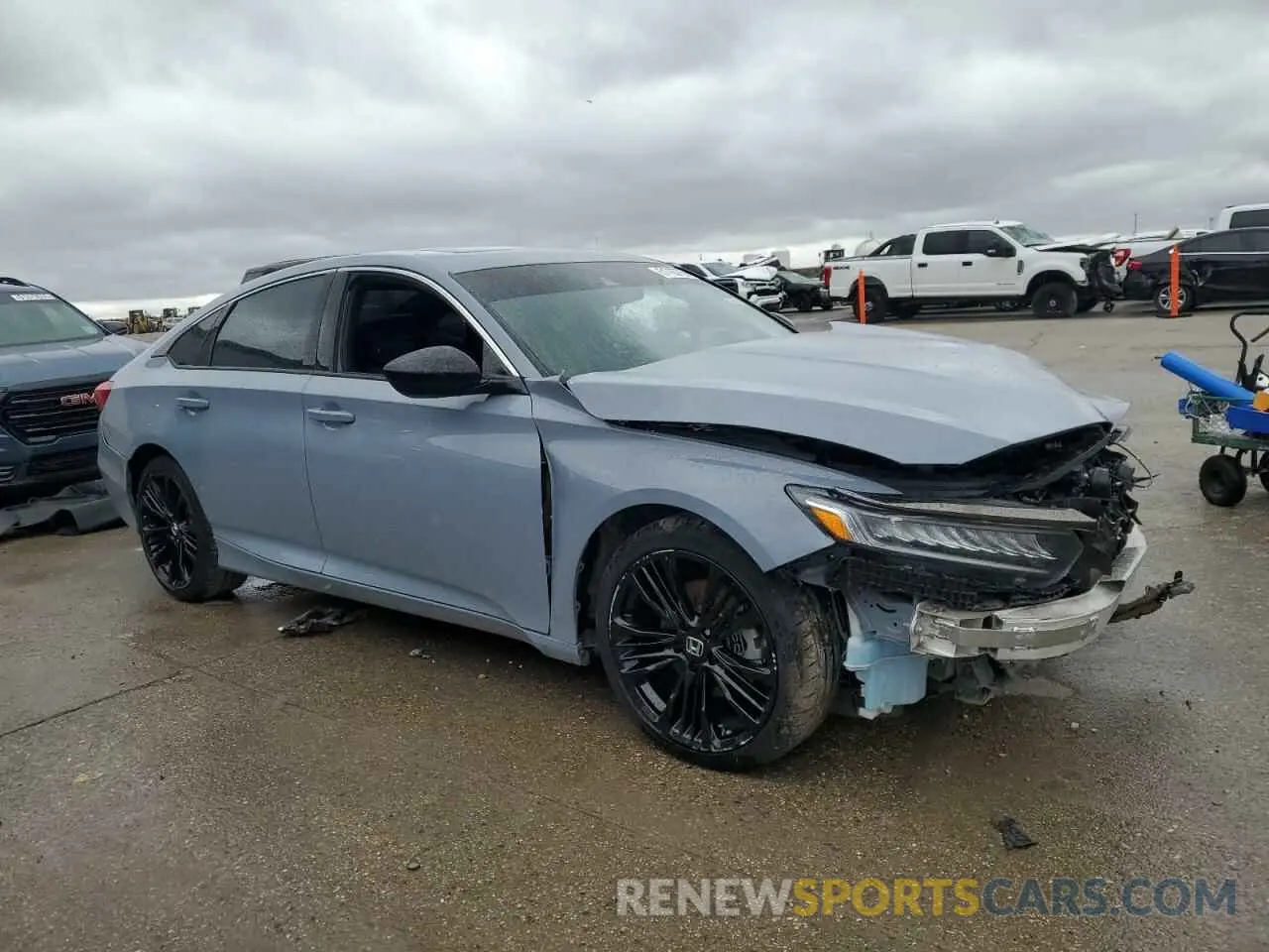 4 Photograph of a damaged car 1HGCV2F38MA017707 HONDA ACCORD 2021