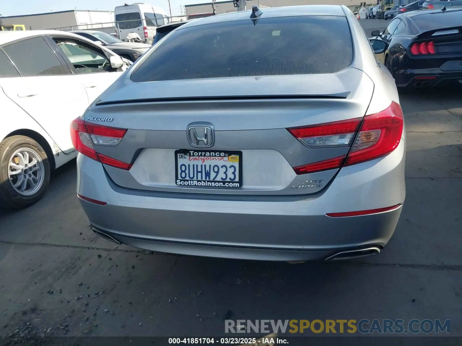 17 Photograph of a damaged car 1HGCV2F39MA006909 HONDA ACCORD 2021