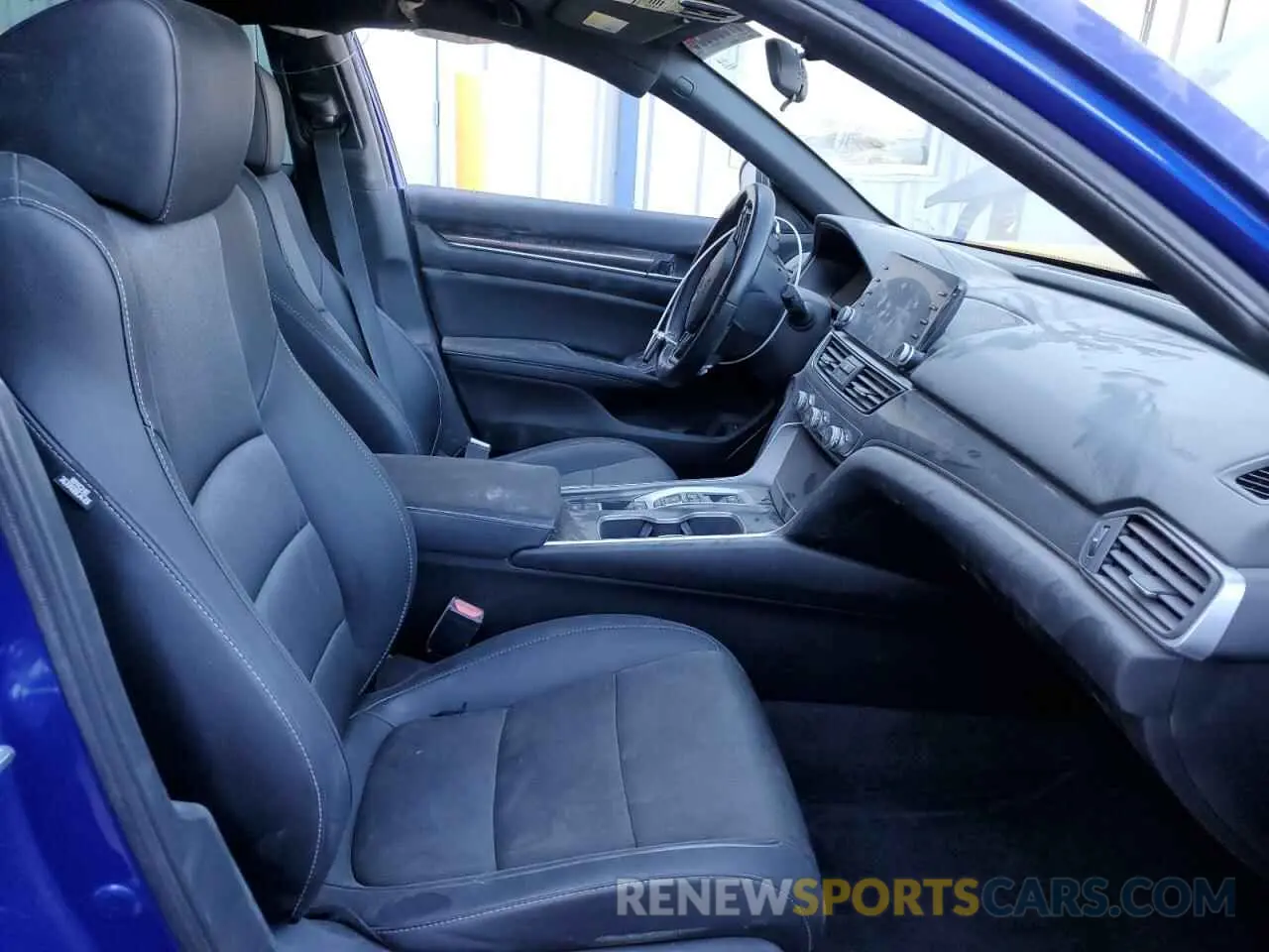 7 Photograph of a damaged car 1HGCV2F39MA014895 HONDA ACCORD 2021