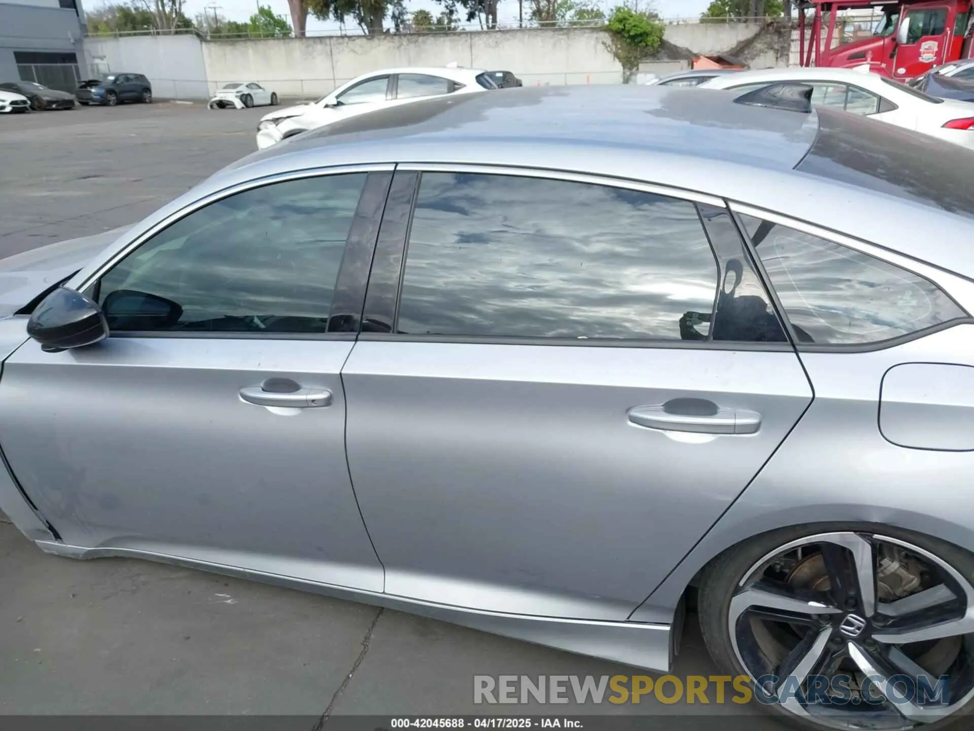 15 Photograph of a damaged car 1HGCV2F39MA016596 HONDA ACCORD 2021