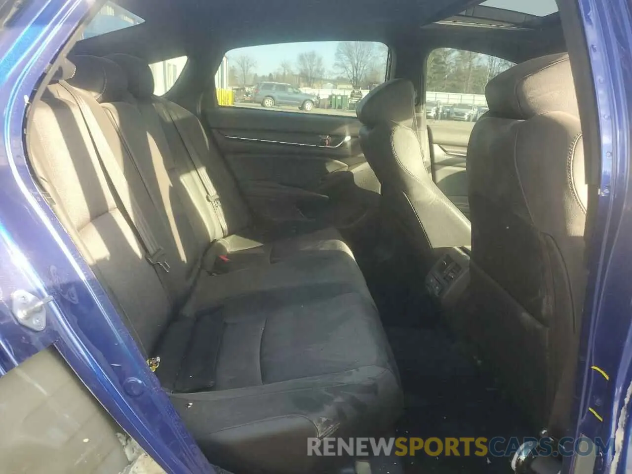 10 Photograph of a damaged car 1HGCV2F39MA017358 HONDA ACCORD 2021