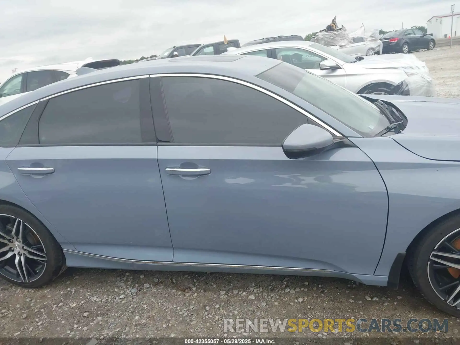 13 Photograph of a damaged car 1HGCV2F92MA022938 HONDA ACCORD 2021