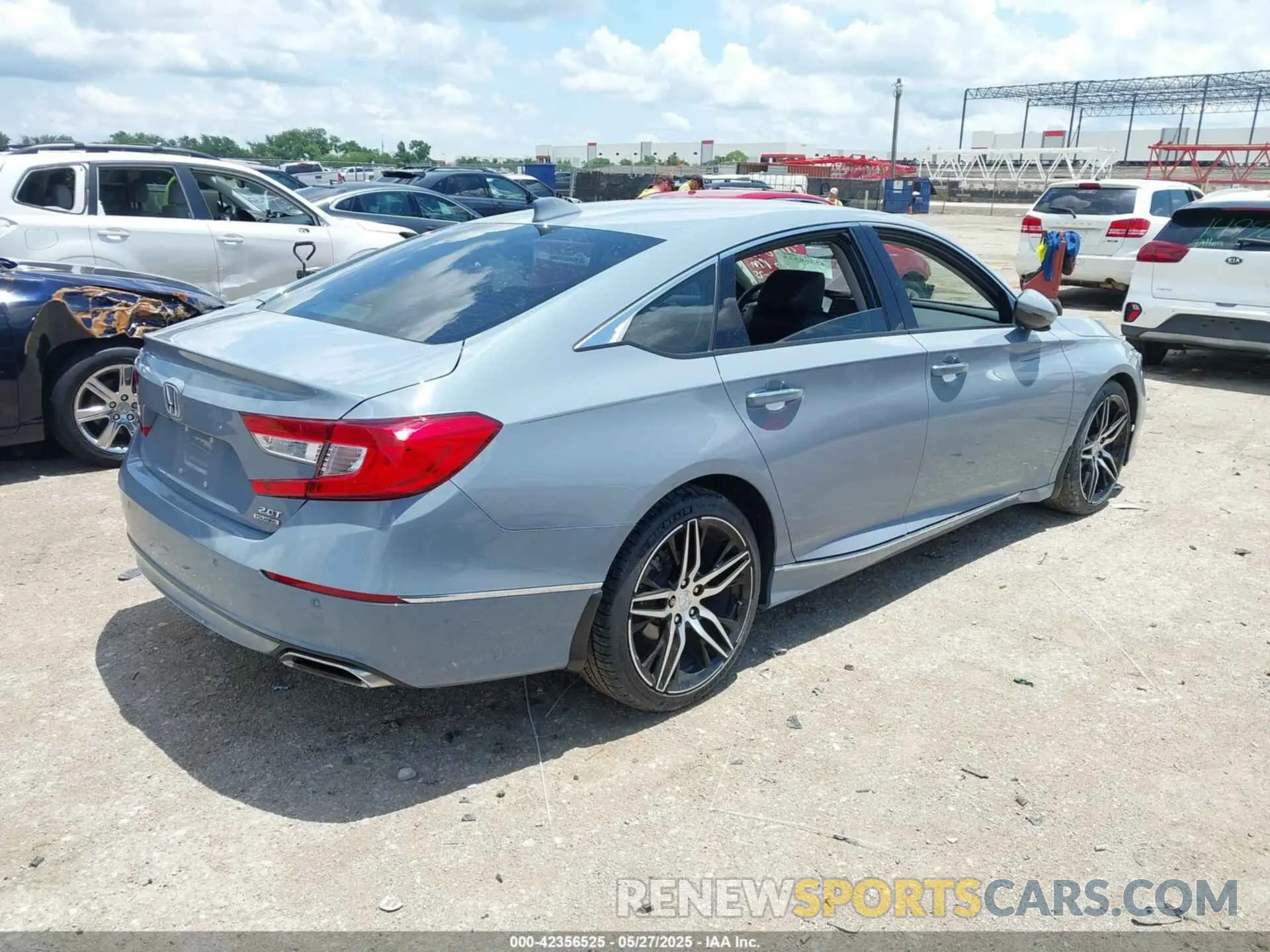 4 Photograph of a damaged car 1HGCV2F94MA005641 HONDA ACCORD 2021