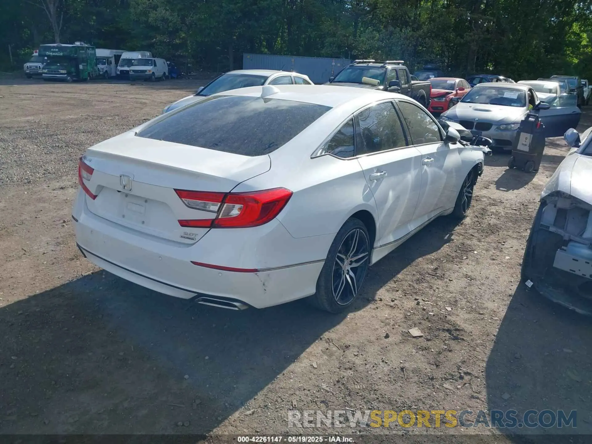 4 Photograph of a damaged car 1HGCV2F95MA023999 HONDA ACCORD 2021