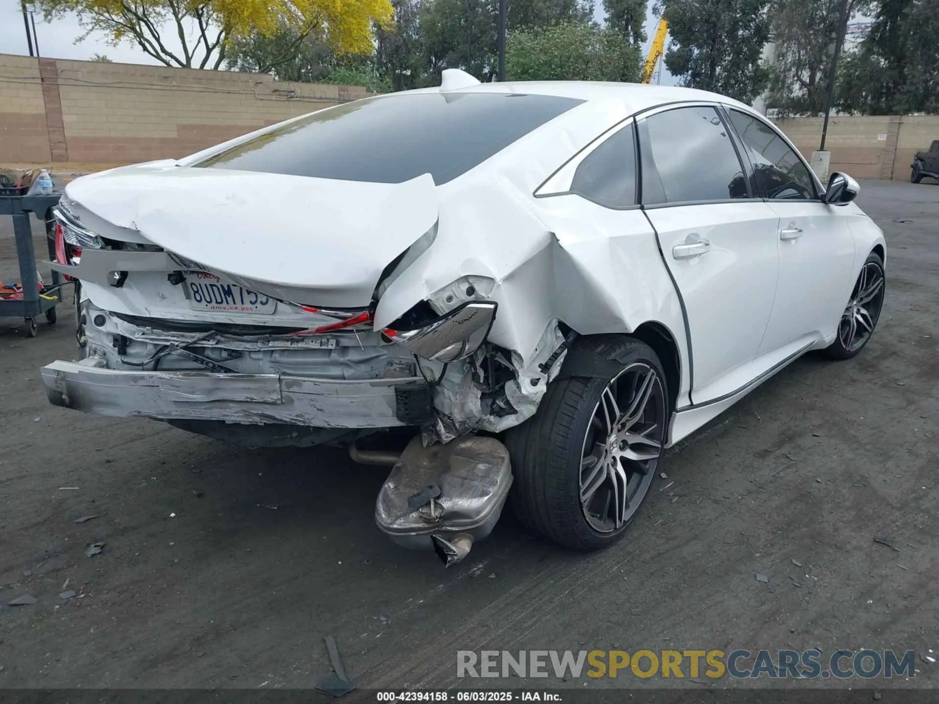 4 Photograph of a damaged car 1HGCV2F9XMA004042 HONDA ACCORD 2021