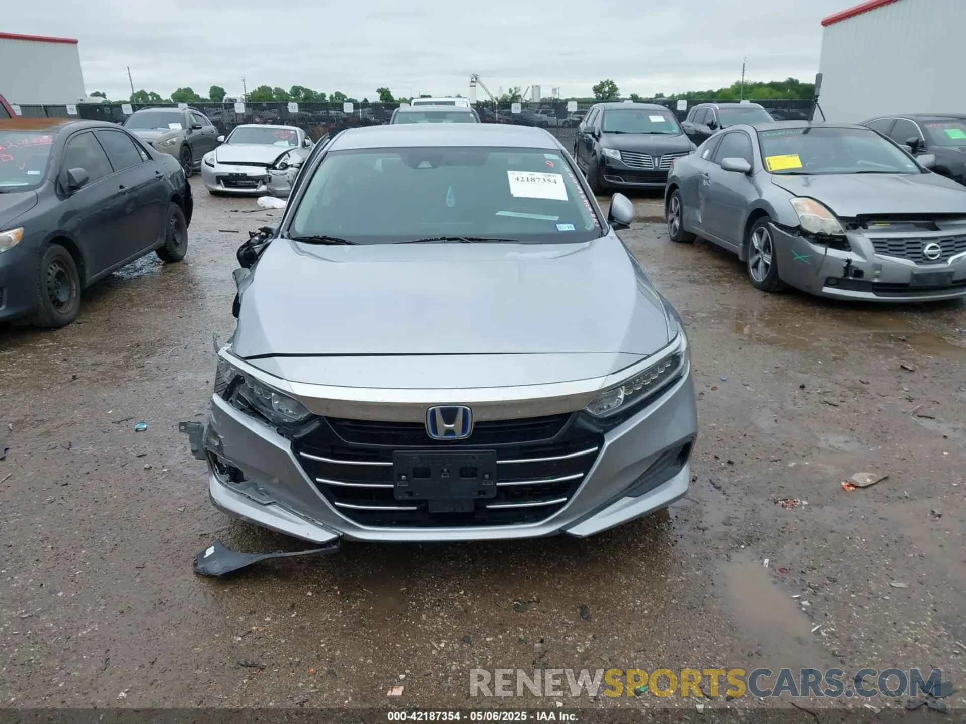 12 Photograph of a damaged car 1HGCV3F10MA017821 HONDA ACCORD 2021
