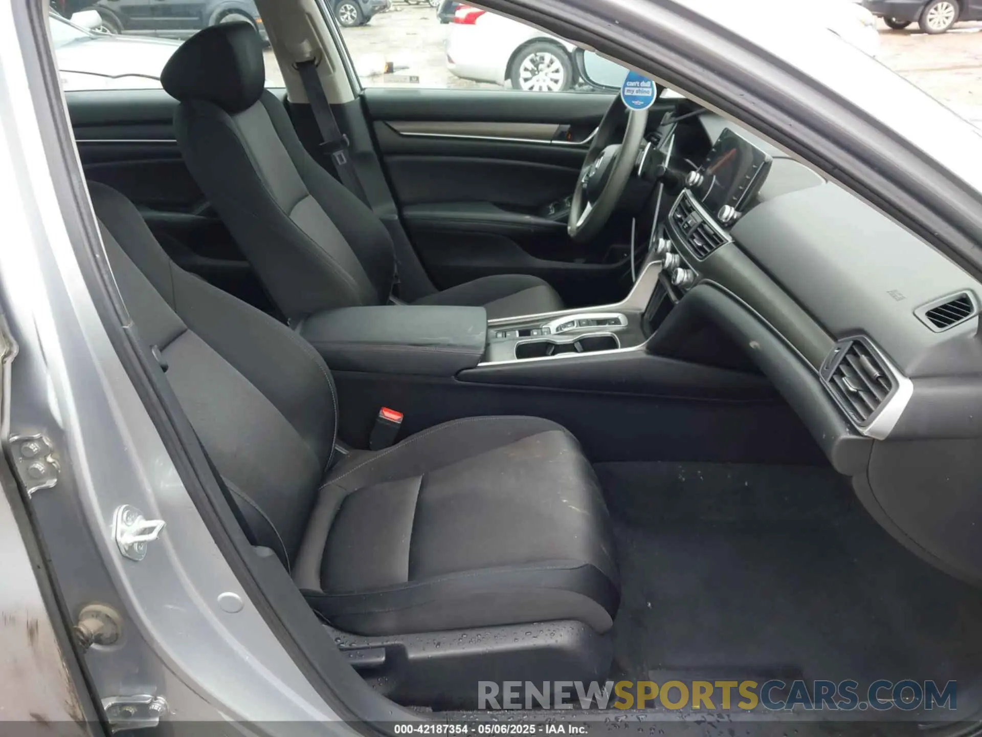 5 Photograph of a damaged car 1HGCV3F10MA017821 HONDA ACCORD 2021