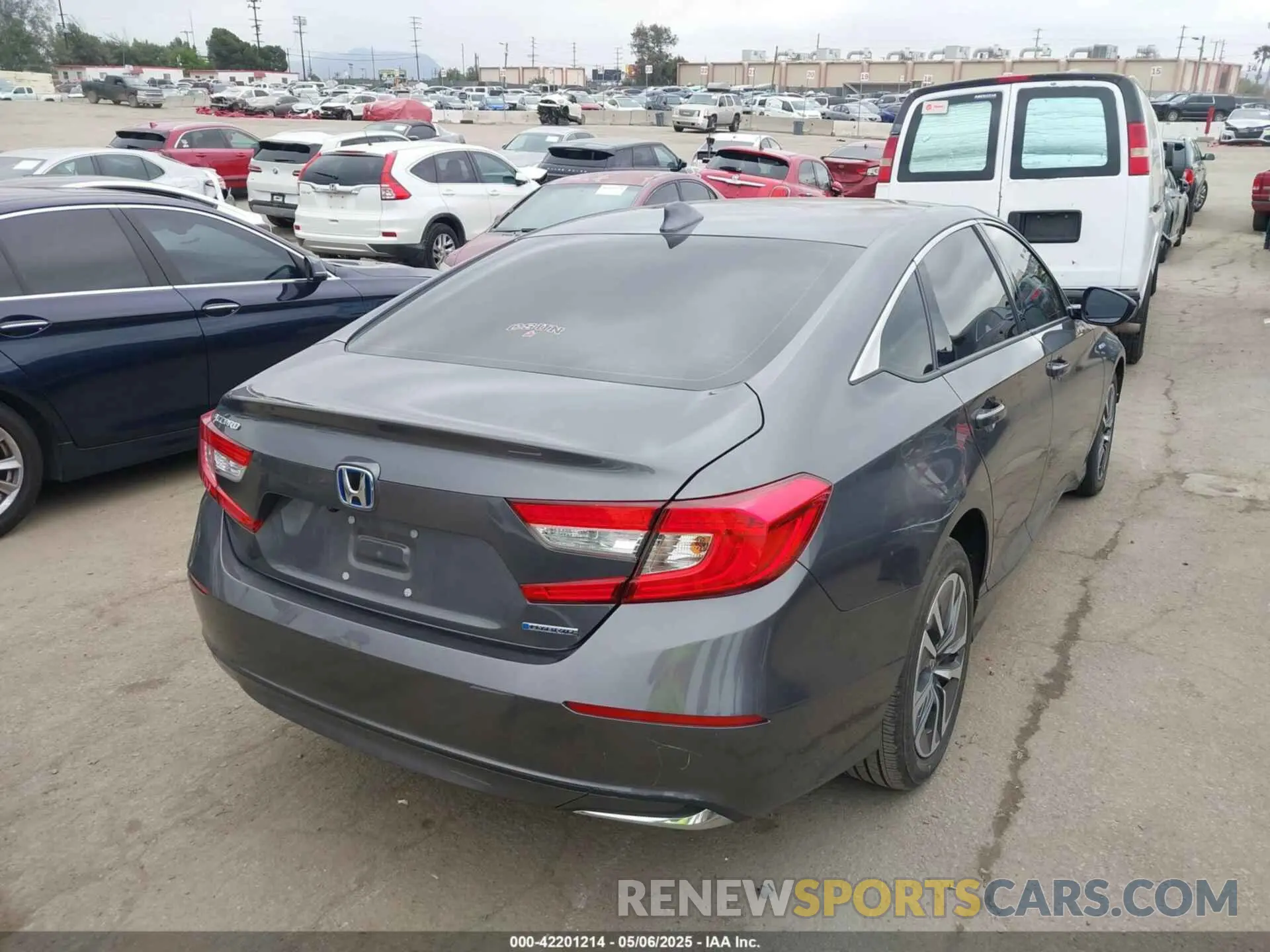 4 Photograph of a damaged car 1HGCV3F19MA002900 HONDA ACCORD 2021