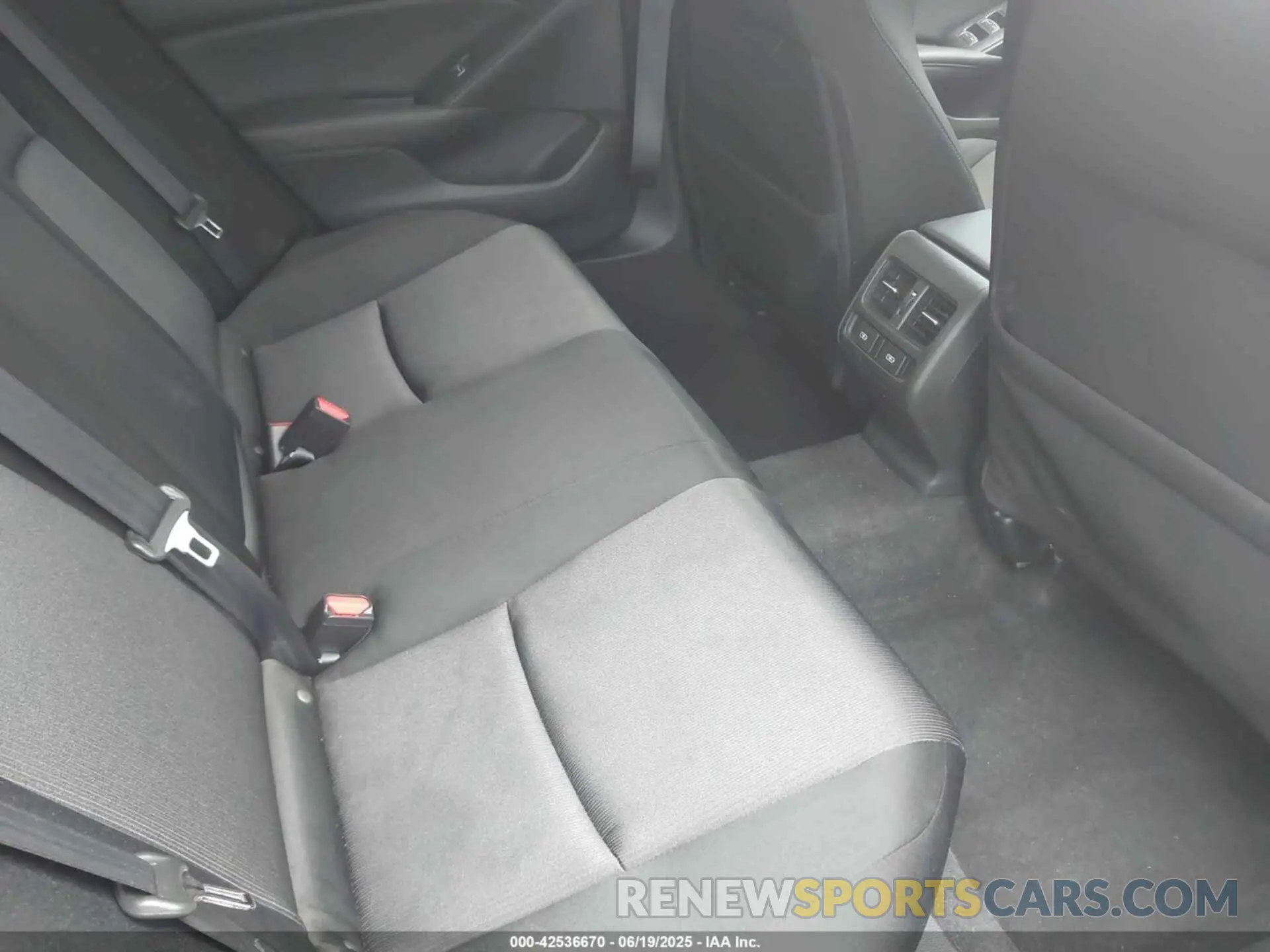 8 Photograph of a damaged car 1HGCV3F47MA002713 HONDA ACCORD 2021