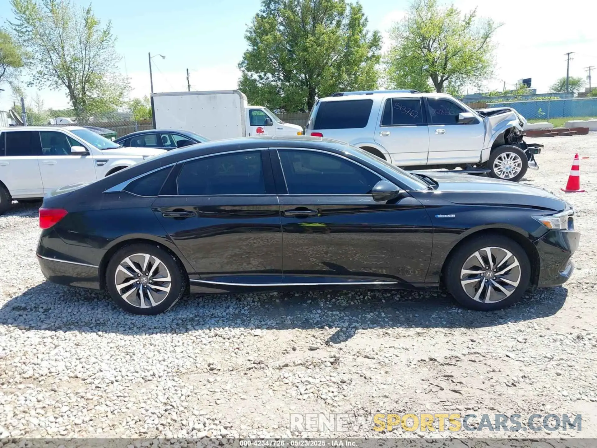 13 Photograph of a damaged car 1HGCV3F53MA020845 HONDA ACCORD 2021