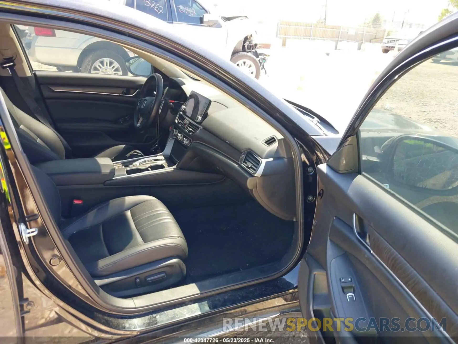 5 Photograph of a damaged car 1HGCV3F53MA020845 HONDA ACCORD 2021