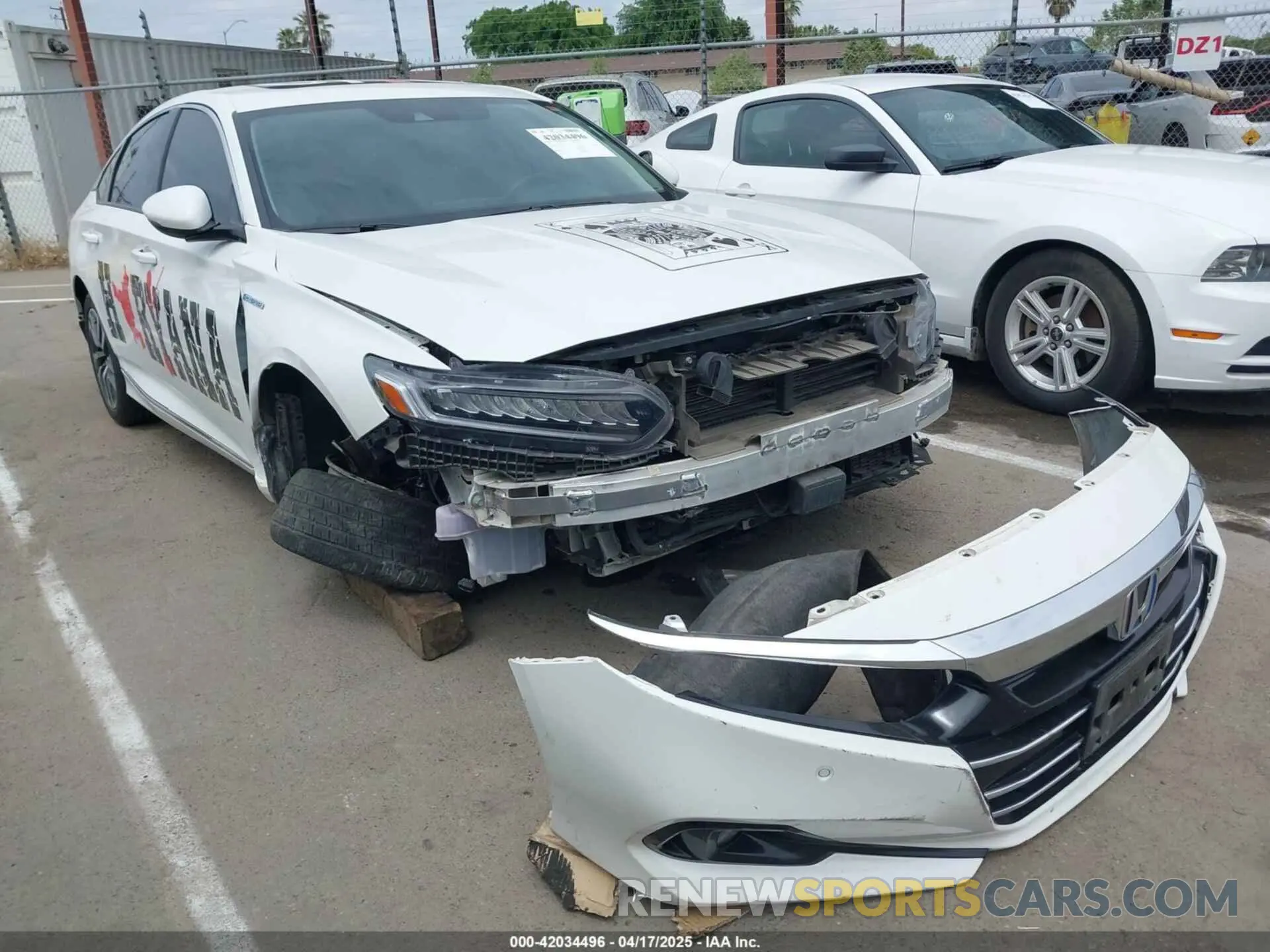 1 Photograph of a damaged car 1HGCV3F55MA012648 HONDA ACCORD 2021