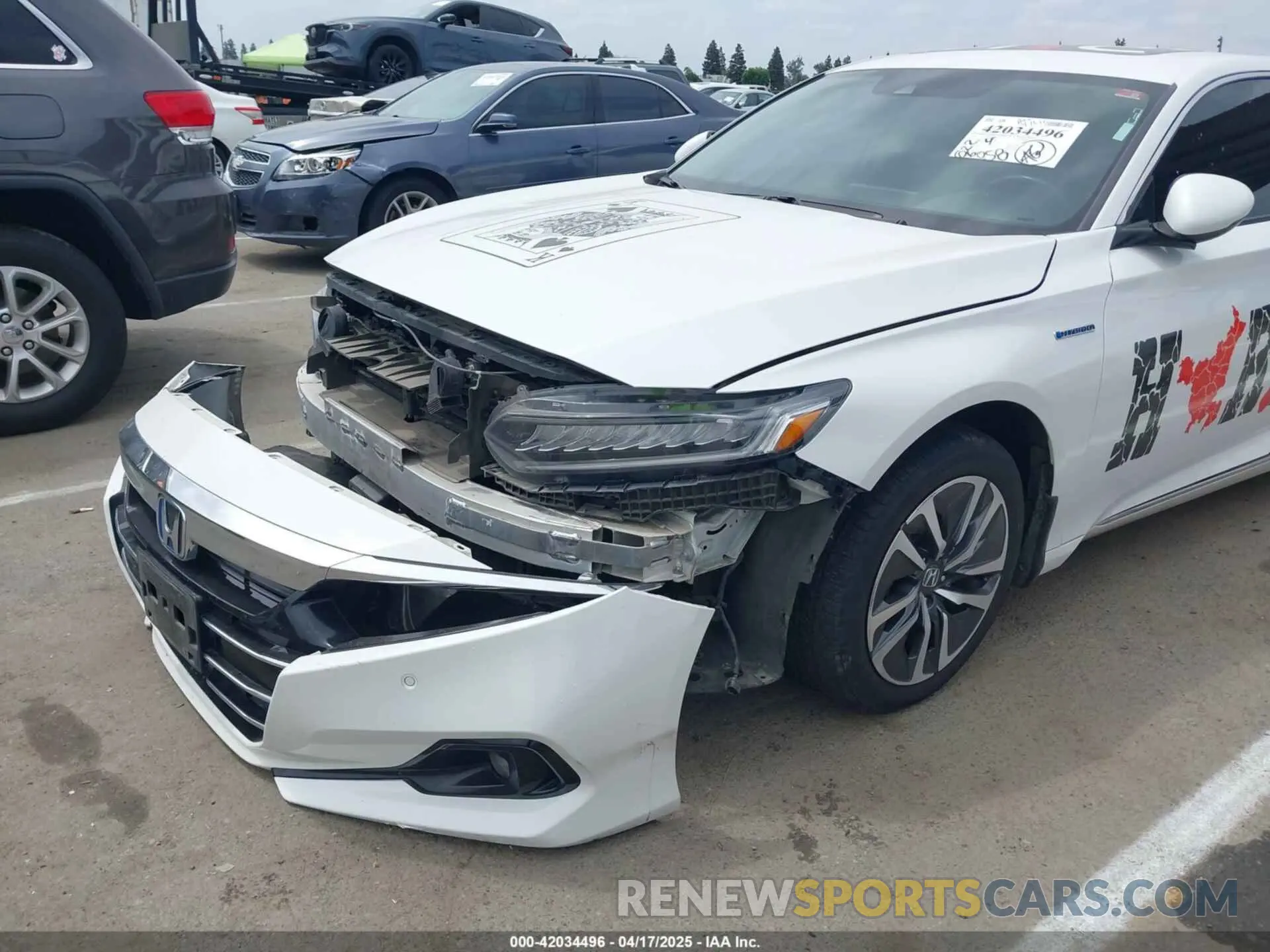 19 Photograph of a damaged car 1HGCV3F55MA012648 HONDA ACCORD 2021