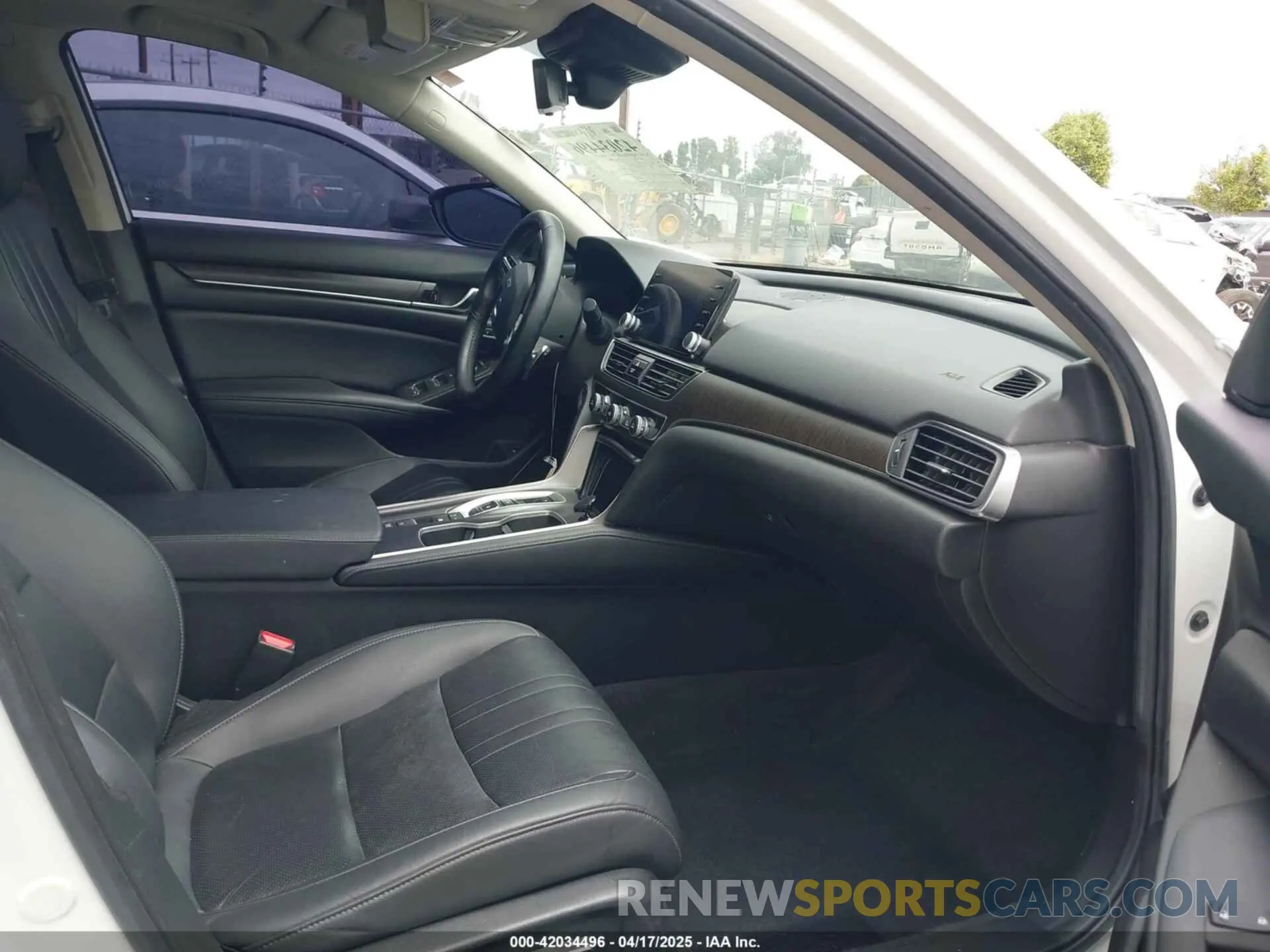 5 Photograph of a damaged car 1HGCV3F55MA012648 HONDA ACCORD 2021