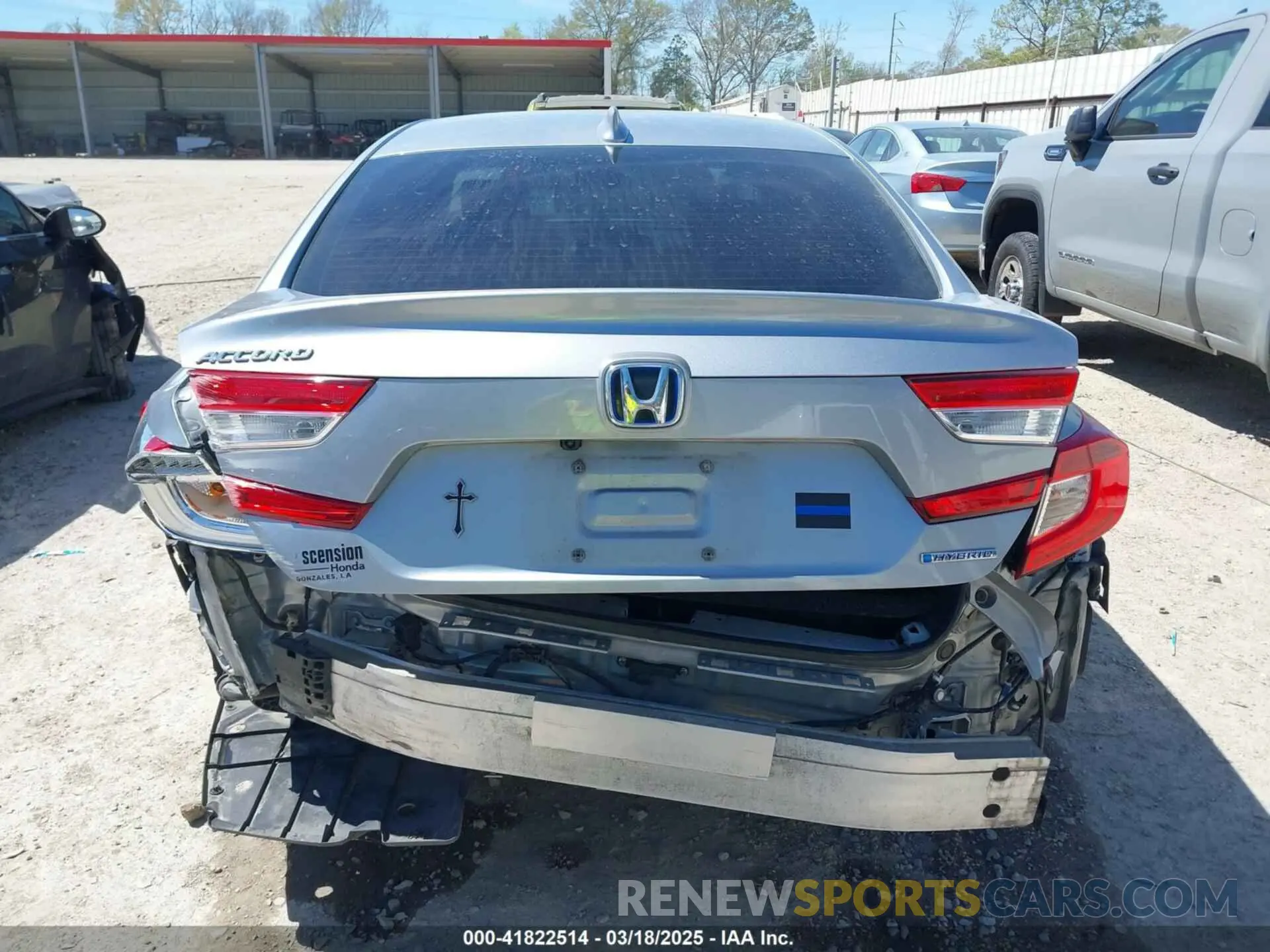 17 Photograph of a damaged car 1HGCV3F58MA013227 HONDA ACCORD 2021