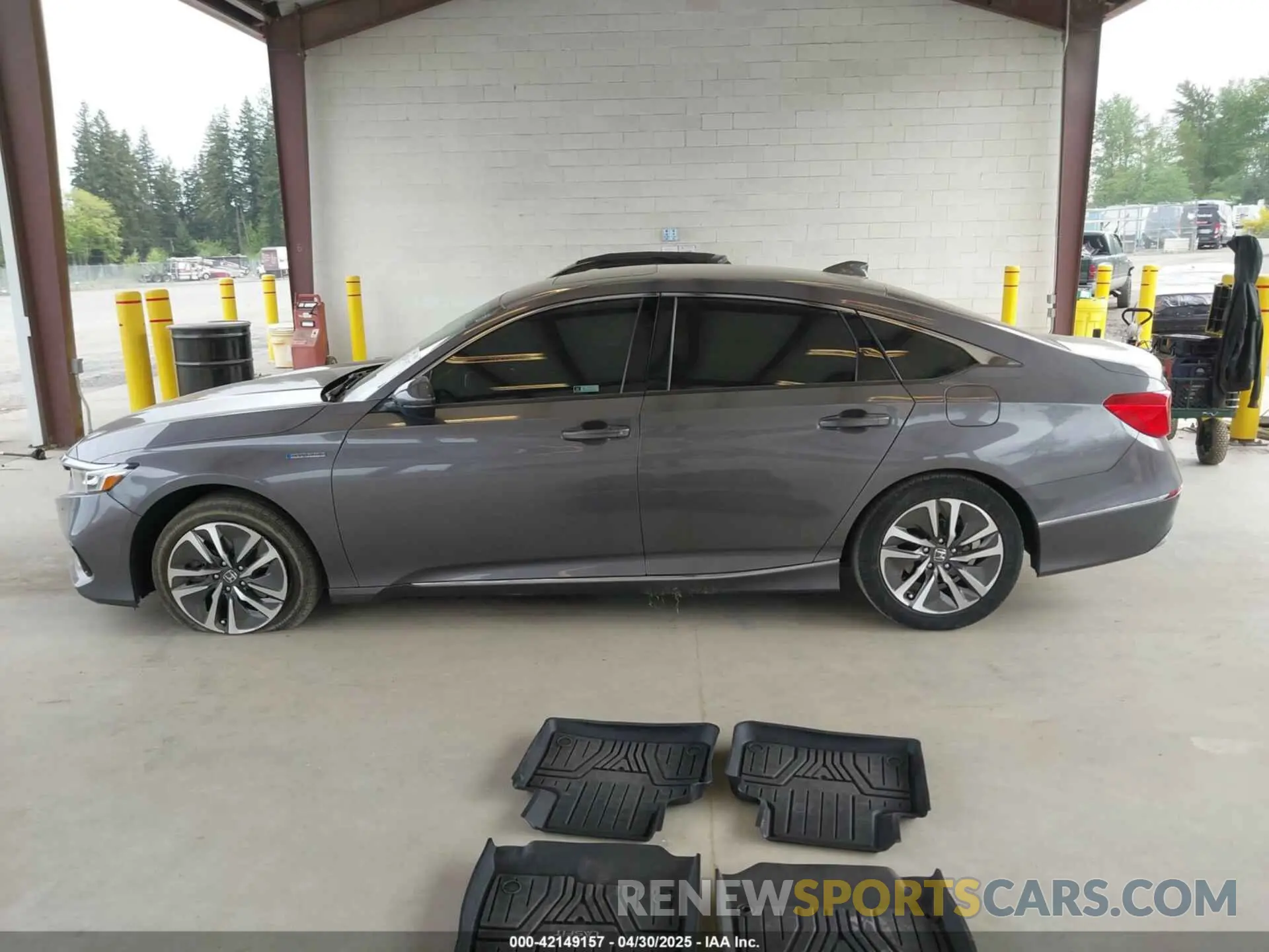 15 Photograph of a damaged car 1HGCV3F59MA022020 HONDA ACCORD 2021