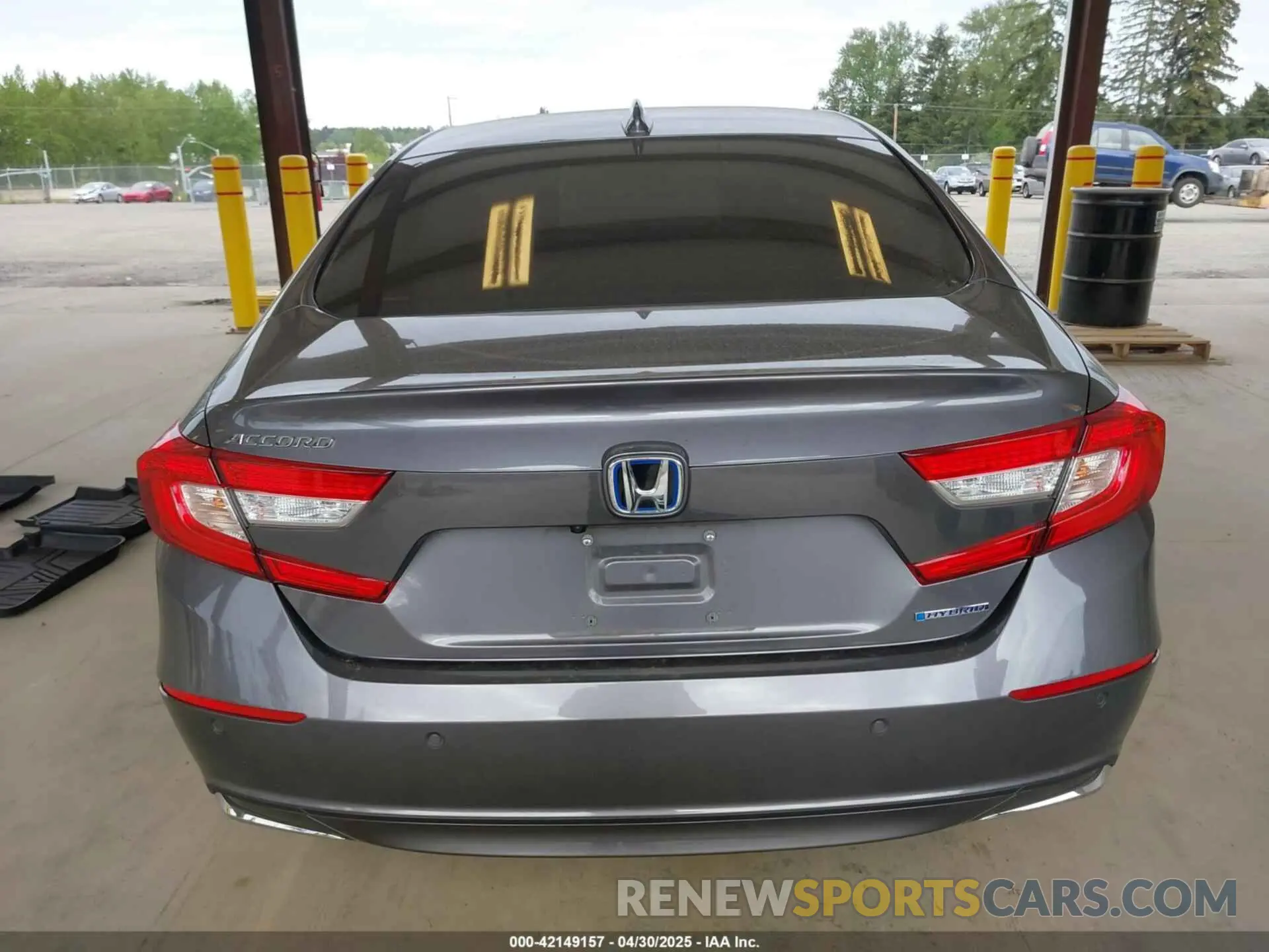 17 Photograph of a damaged car 1HGCV3F59MA022020 HONDA ACCORD 2021