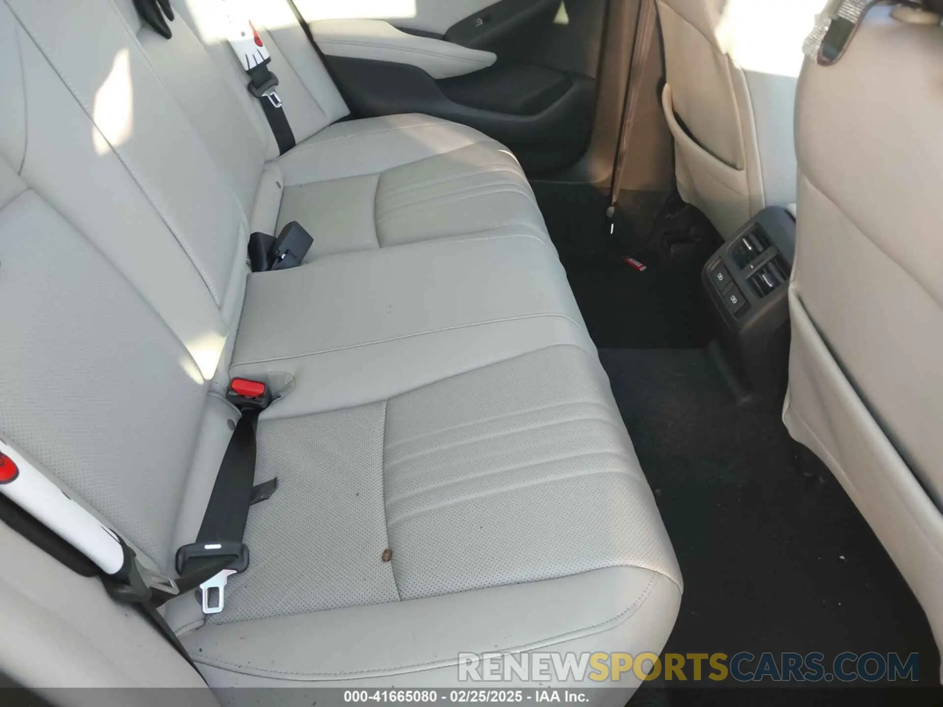 8 Photograph of a damaged car 1HGCV3F5XMA005677 HONDA ACCORD 2021