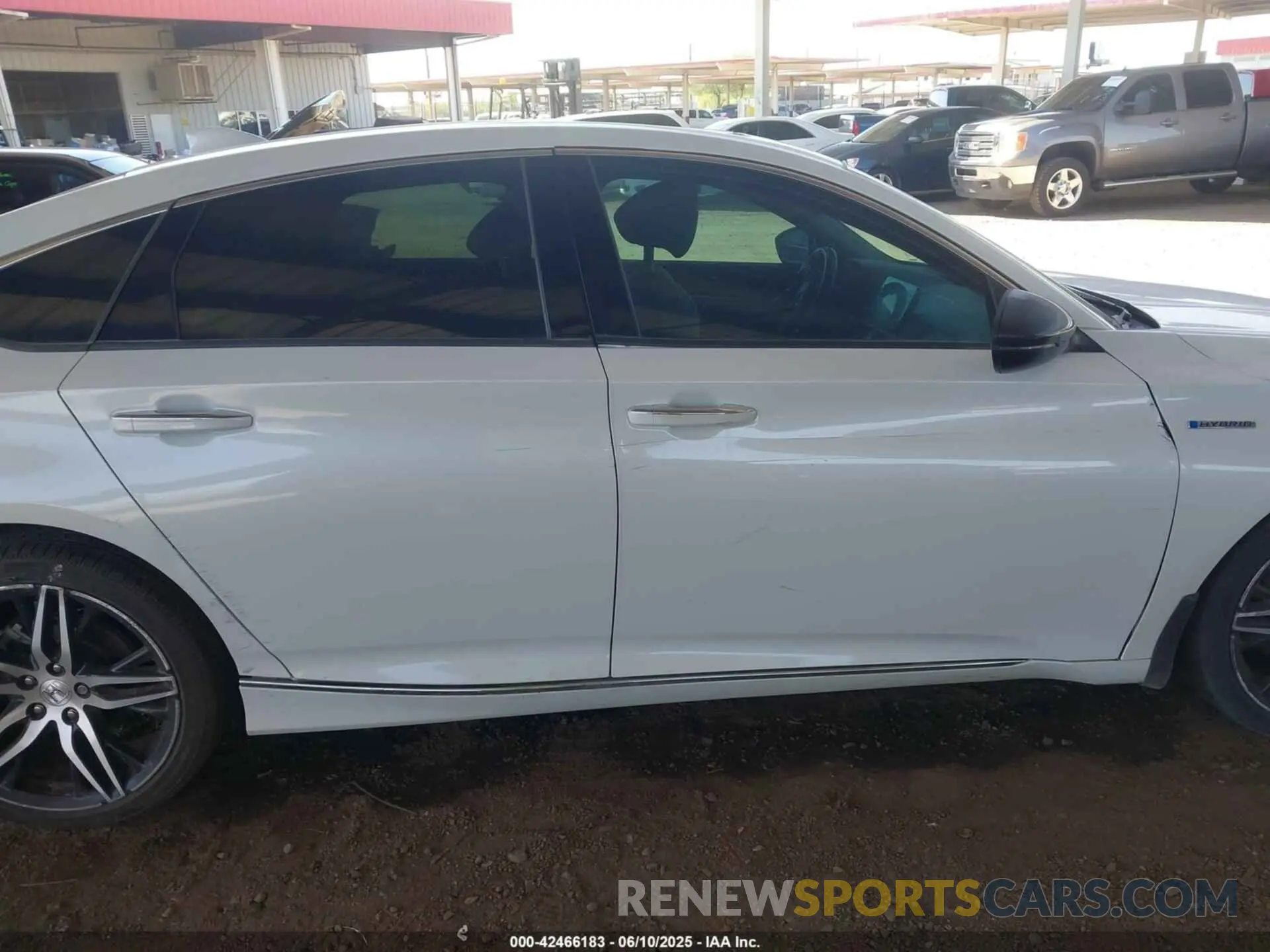 13 Photograph of a damaged car 1HGCV3F93MA000789 HONDA ACCORD 2021