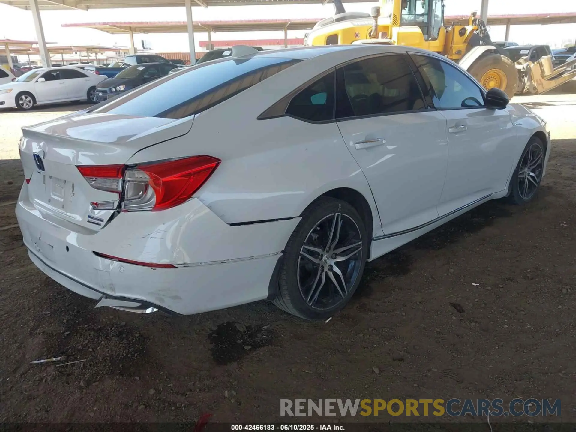 4 Photograph of a damaged car 1HGCV3F93MA000789 HONDA ACCORD 2021
