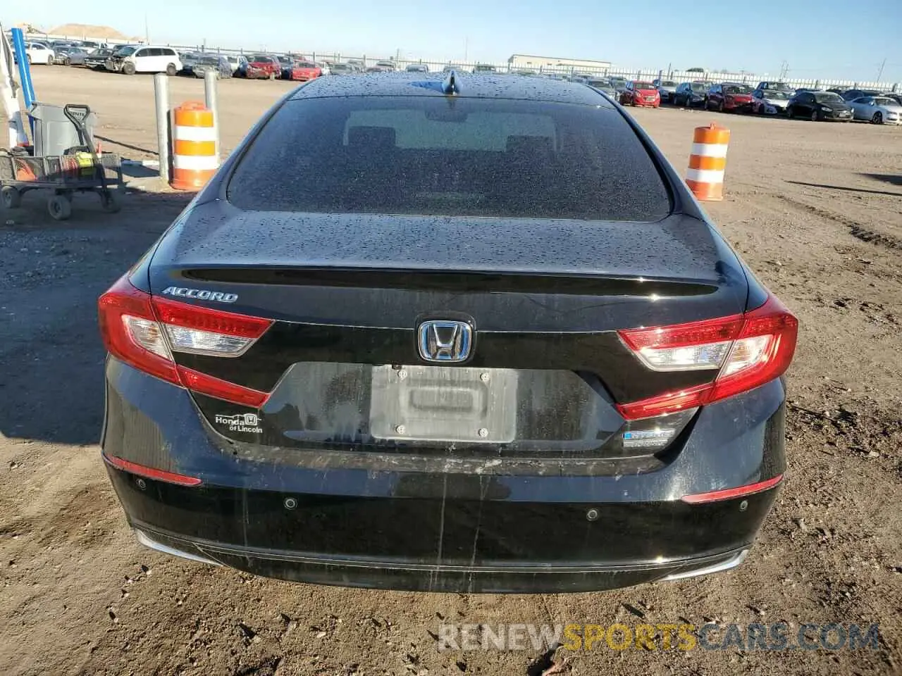 6 Photograph of a damaged car 1HGCV3F93MA023201 HONDA ACCORD 2021