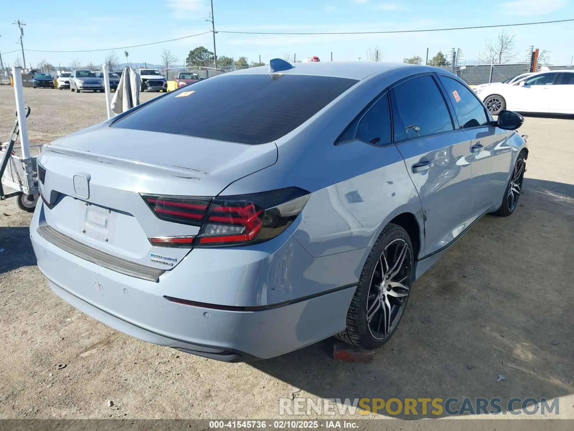 4 Photograph of a damaged car 1HGCV3F94MA014054 HONDA ACCORD 2021