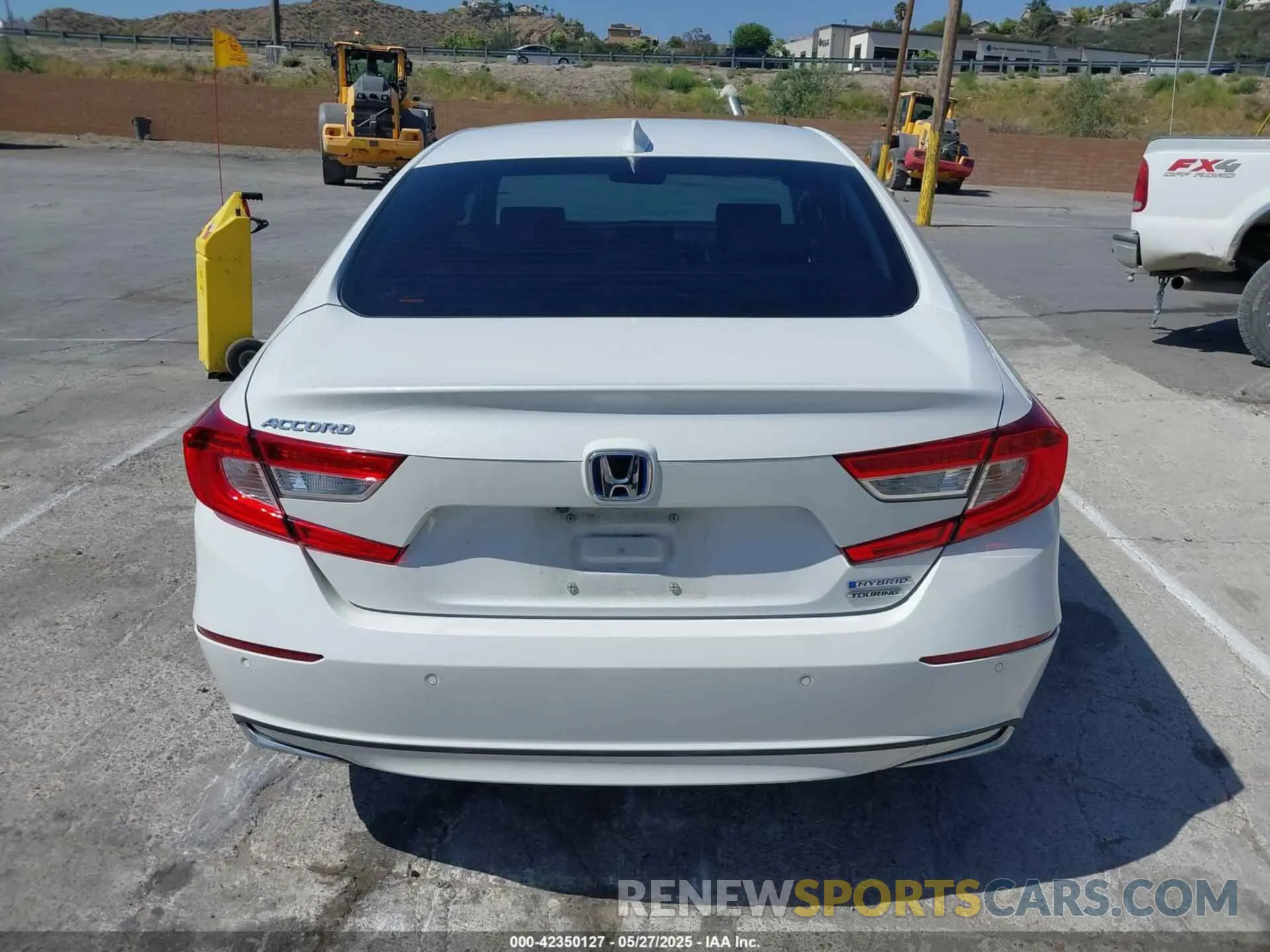 17 Photograph of a damaged car 1HGCV3F95MA000714 HONDA ACCORD 2021