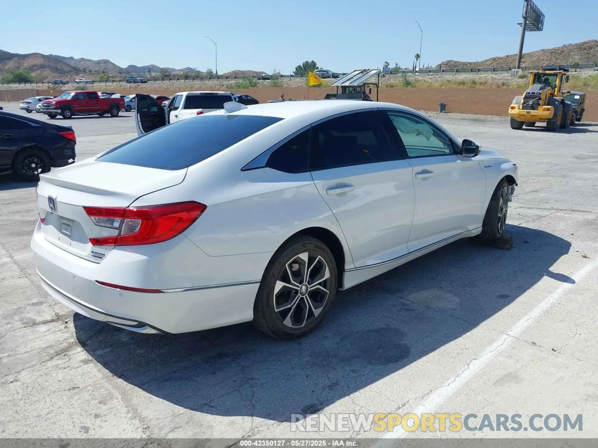4 Photograph of a damaged car 1HGCV3F95MA000714 HONDA ACCORD 2021