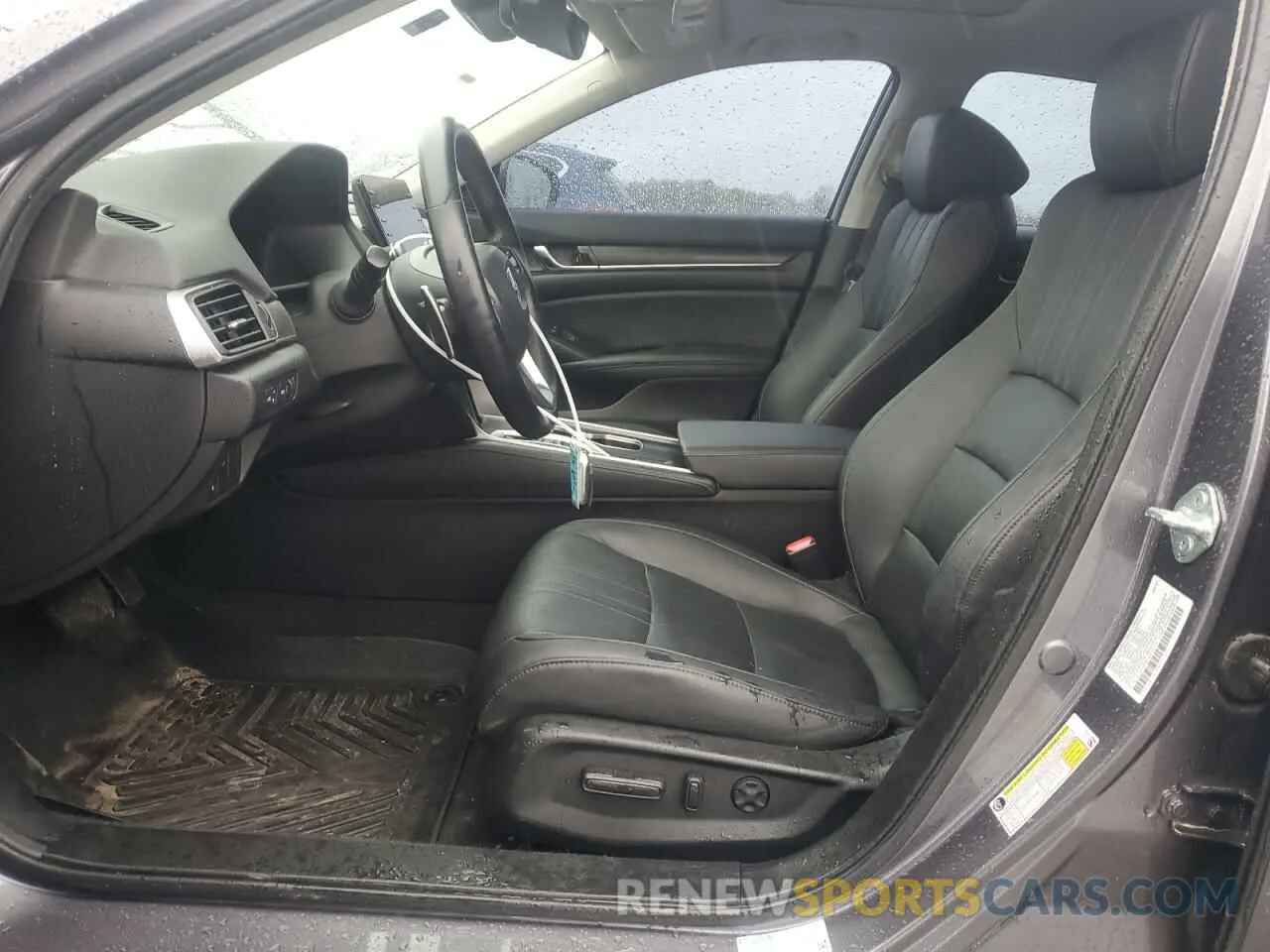 7 Photograph of a damaged car 1HGCV3F97MA021161 HONDA ACCORD 2021