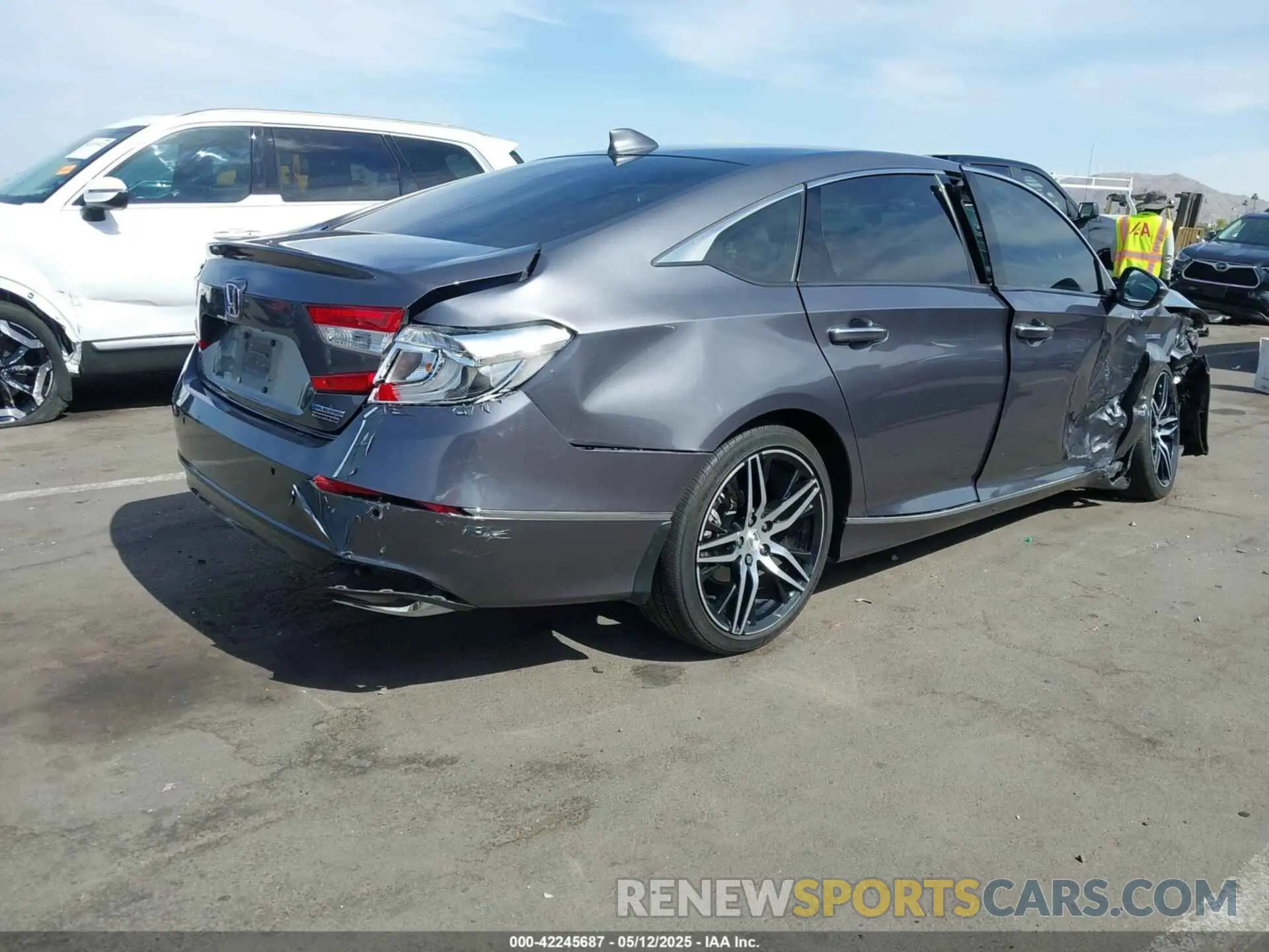 4 Photograph of a damaged car 1HGCV3F98MA010248 HONDA ACCORD 2021