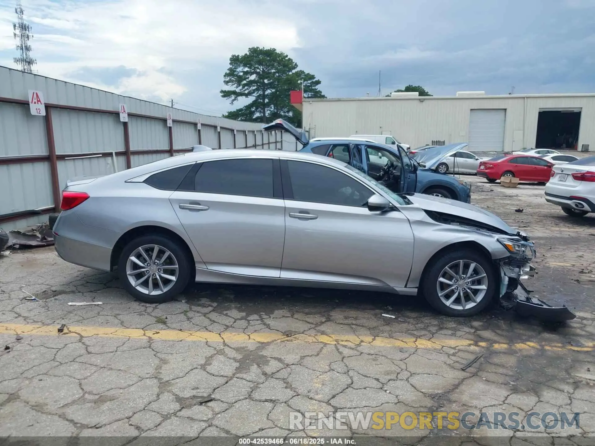 12 Photograph of a damaged car 1HGCV1F13NA004292 HONDA ACCORD 2022