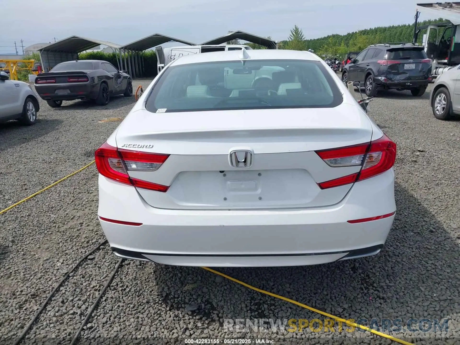 17 Photograph of a damaged car 1HGCV1F14NA011798 HONDA ACCORD 2022