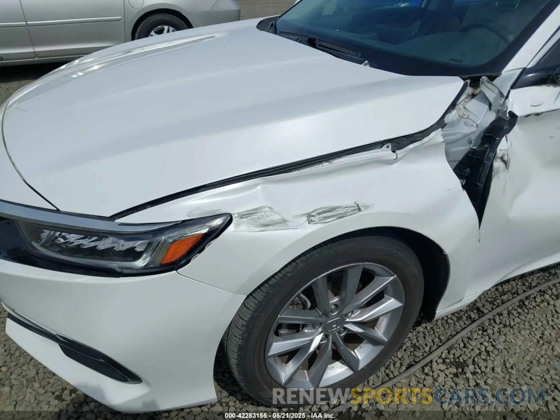18 Photograph of a damaged car 1HGCV1F14NA011798 HONDA ACCORD 2022